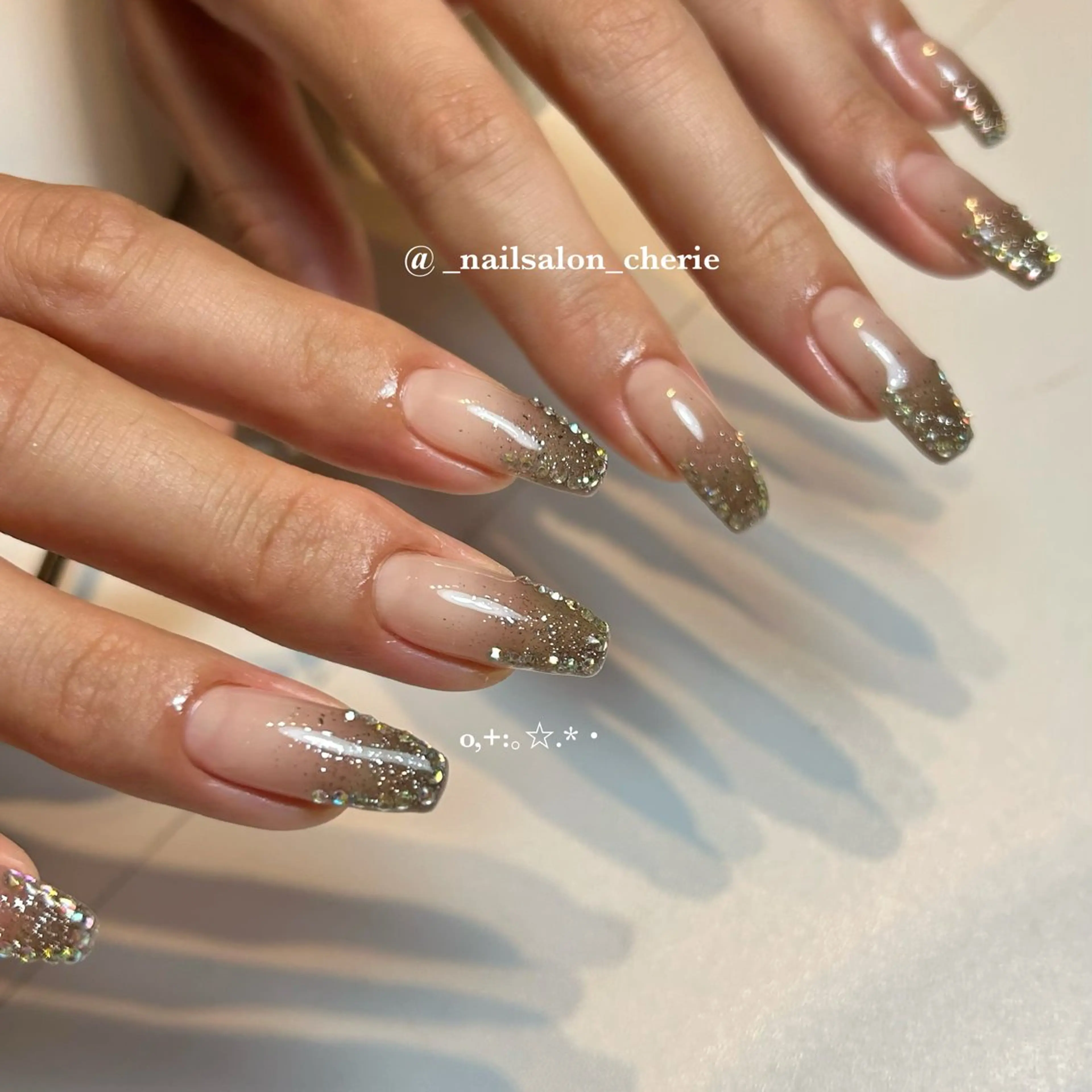 ネイル ハンドネイル nailsalon cherieのネイルデザイン