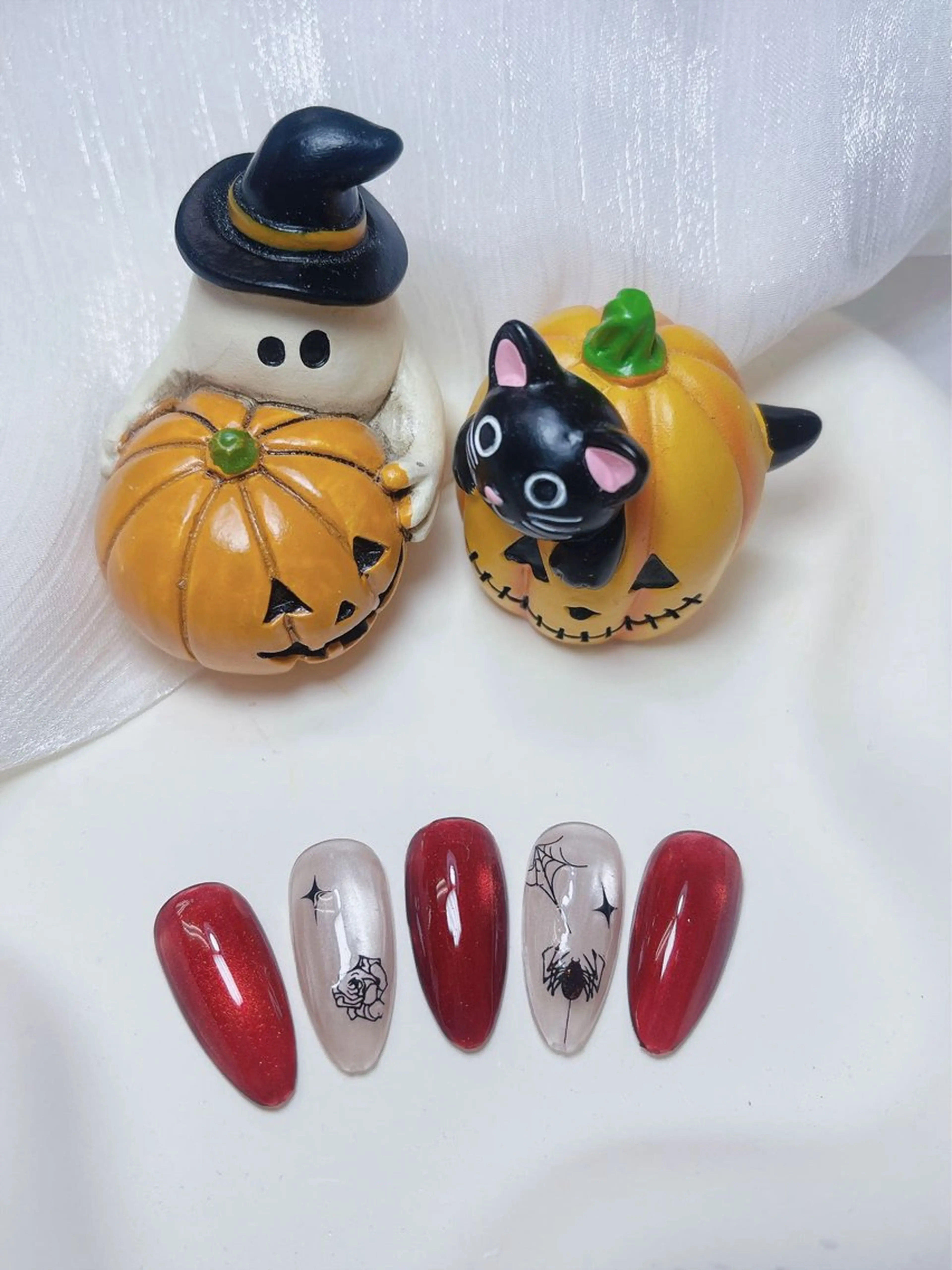 ネイル チークネイル フレンチネイル グラデーション ハロウィン キラキラネイル 陳 rinaのネイルデザイン