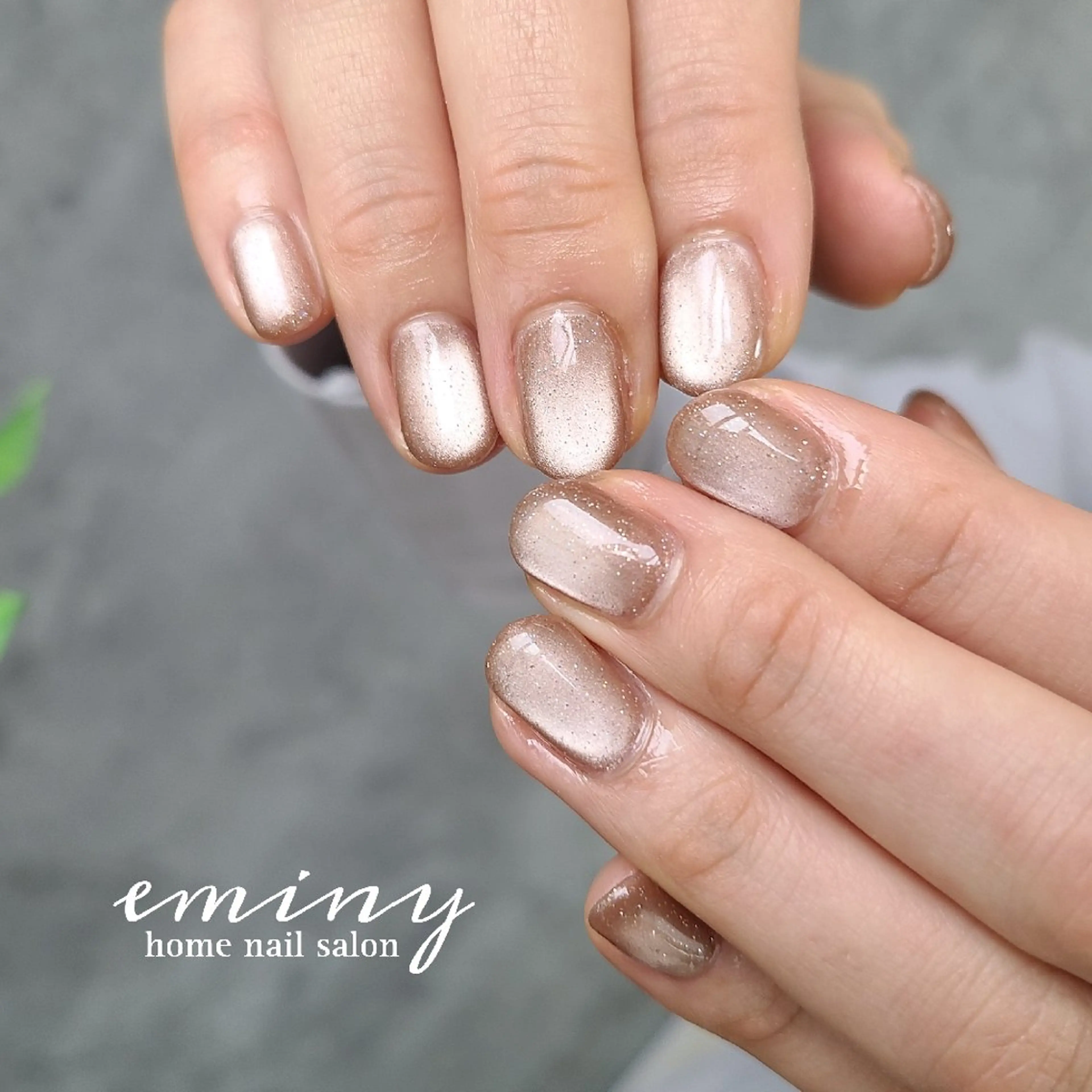 ネイル フラッシュネイル フラッシュマグ キラキラネイル マグネットネイル オフィスネイル ハンドネイル nail salon  eminyのネイルデザイン