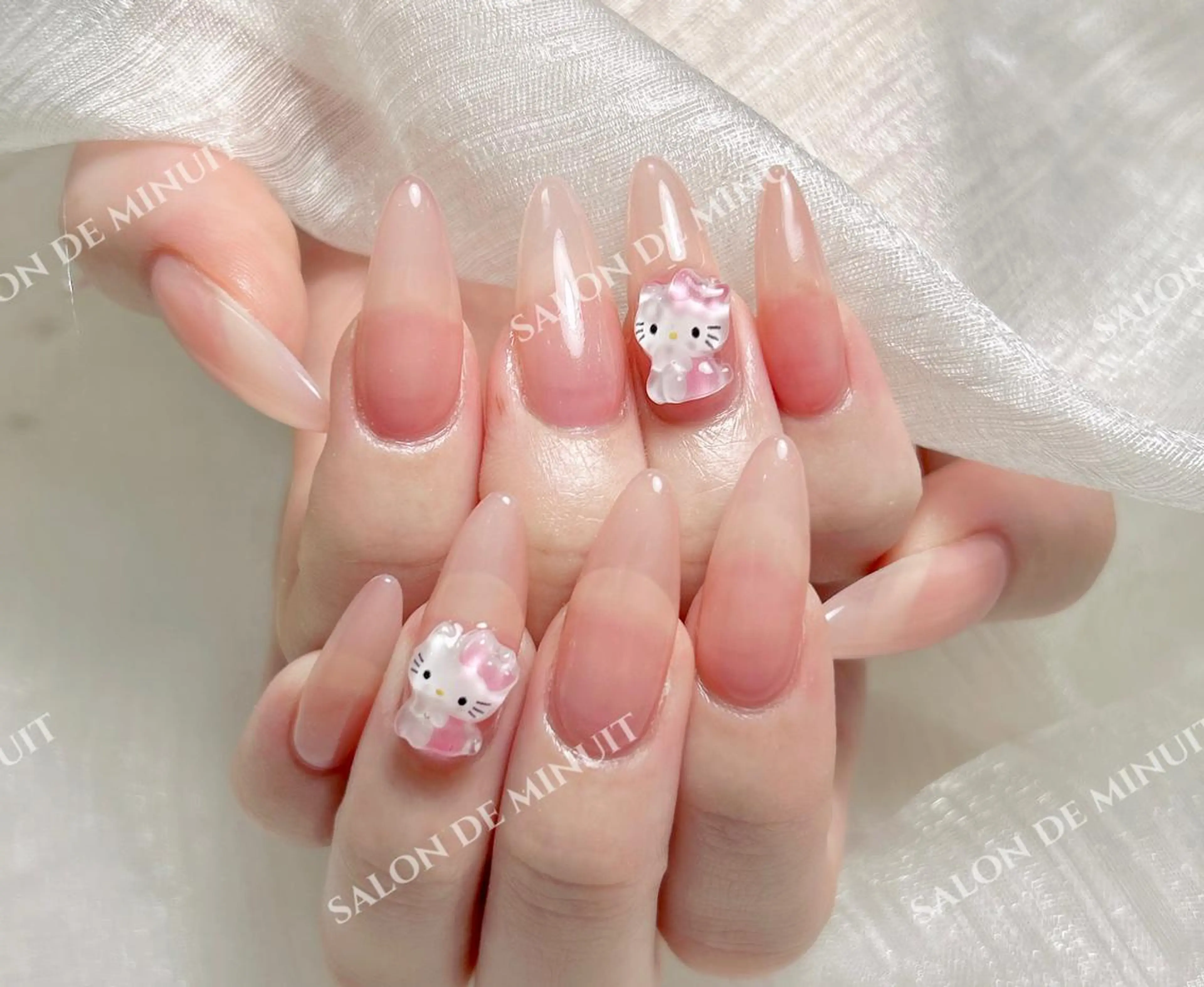 ネイル ハンドネイル ハンドケア Salon de Minuit🦩のネイルデザイン