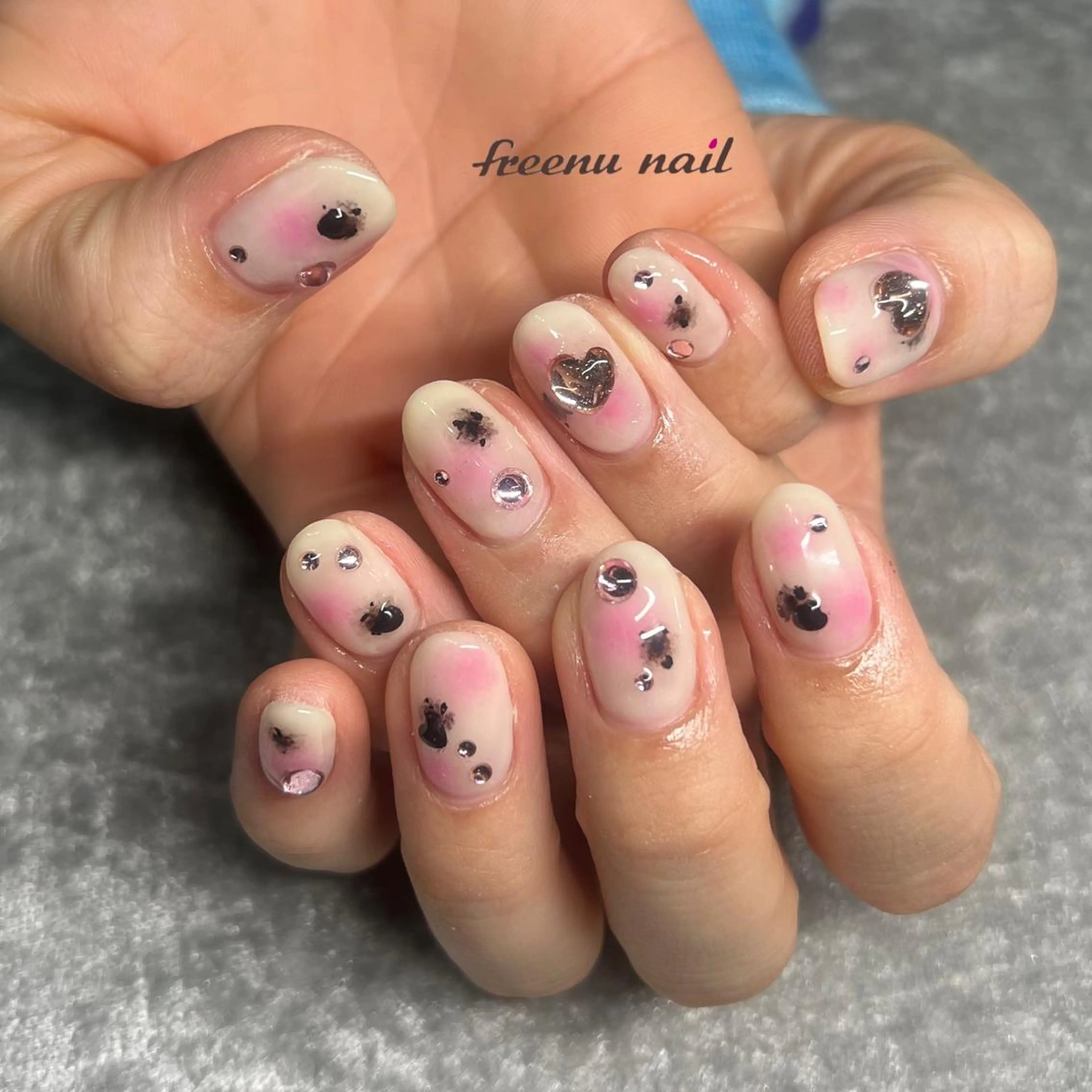 ネイル freenu nail【24H】のネイルデザイン
