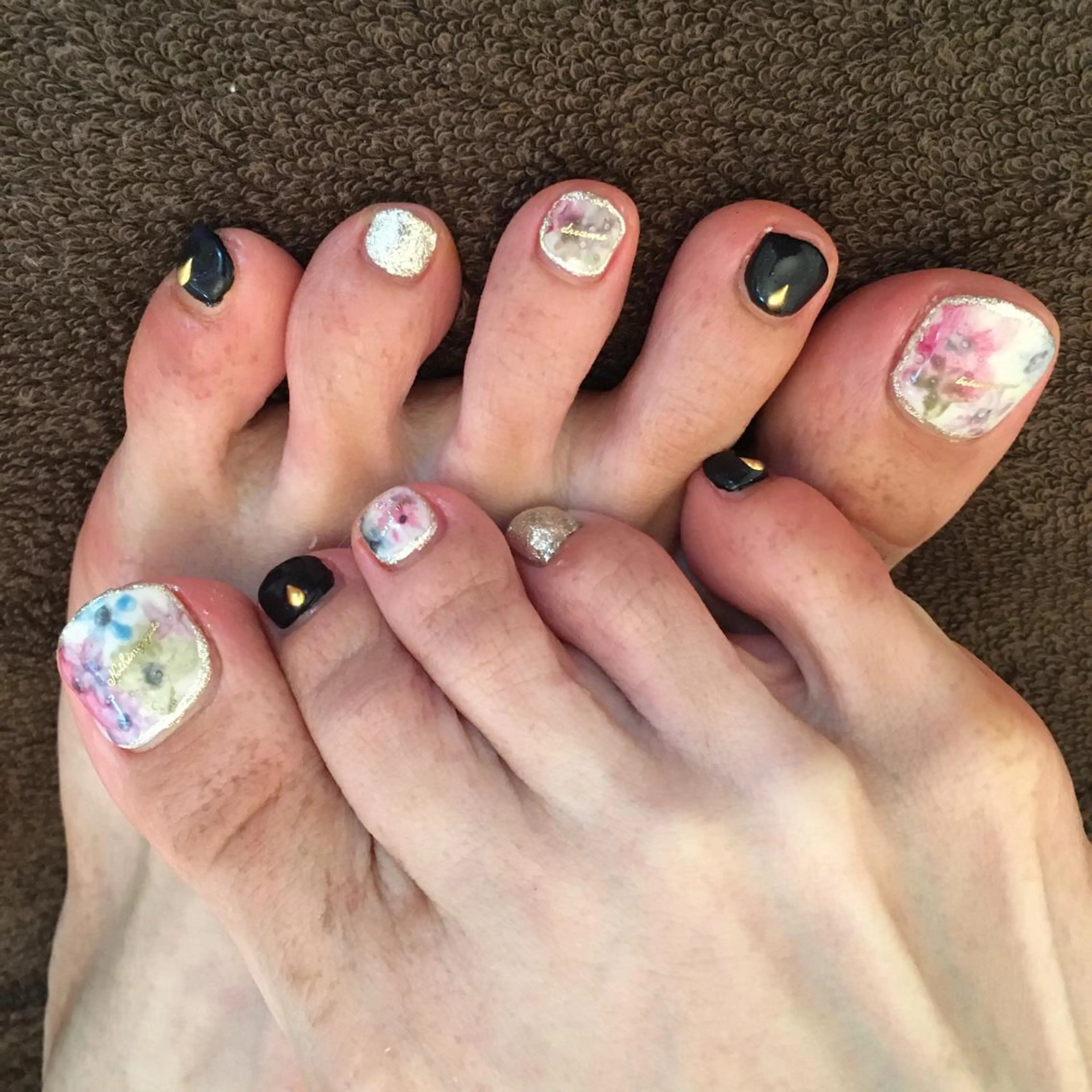 ネイル フットネイル ネイルサロン ショコラのネイルデザイン