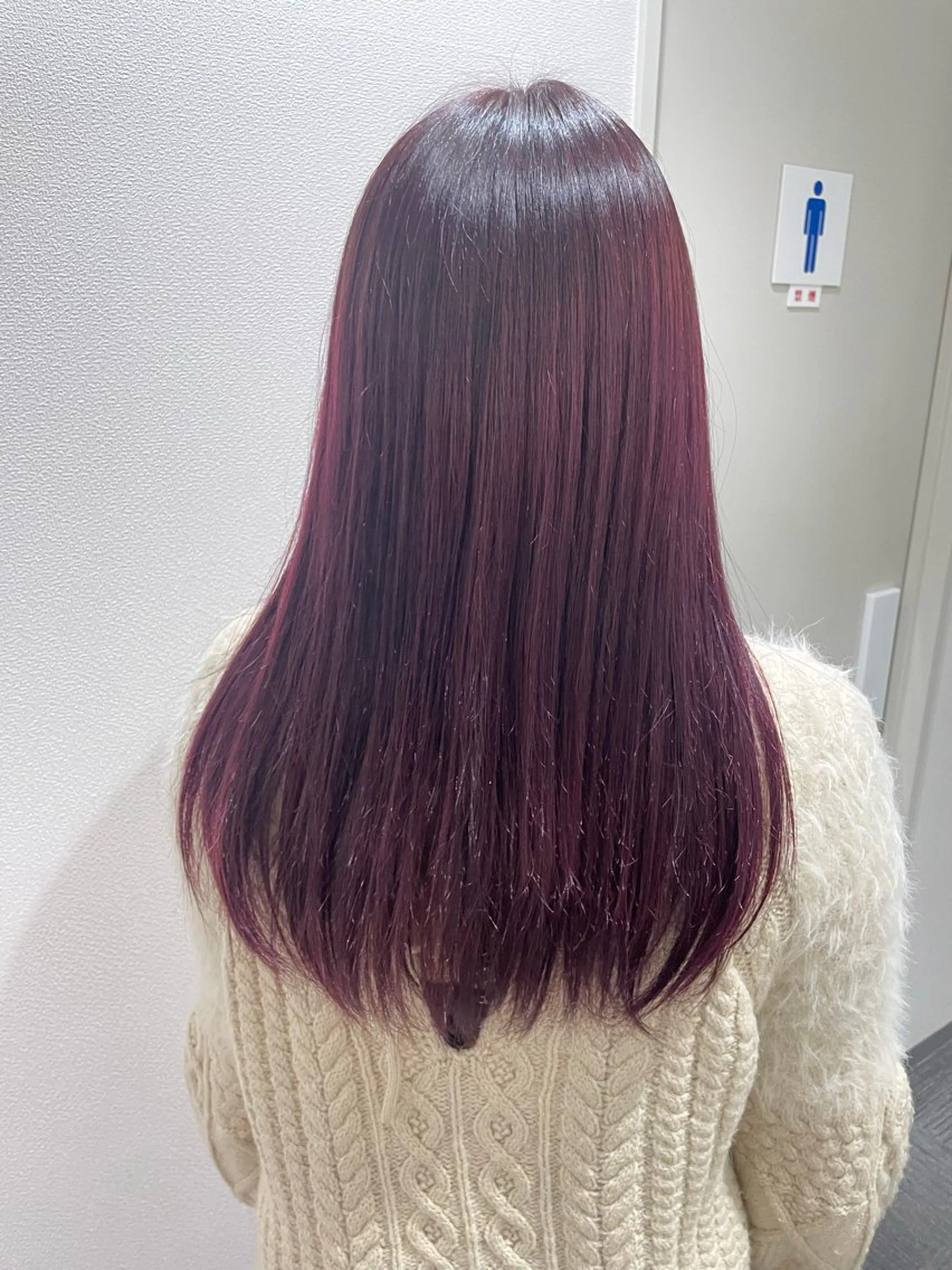 カラー カット ヘアカラー 韓国レイヤー➰北田 陸斗➰コテ巻きパーマのヘアスタイル