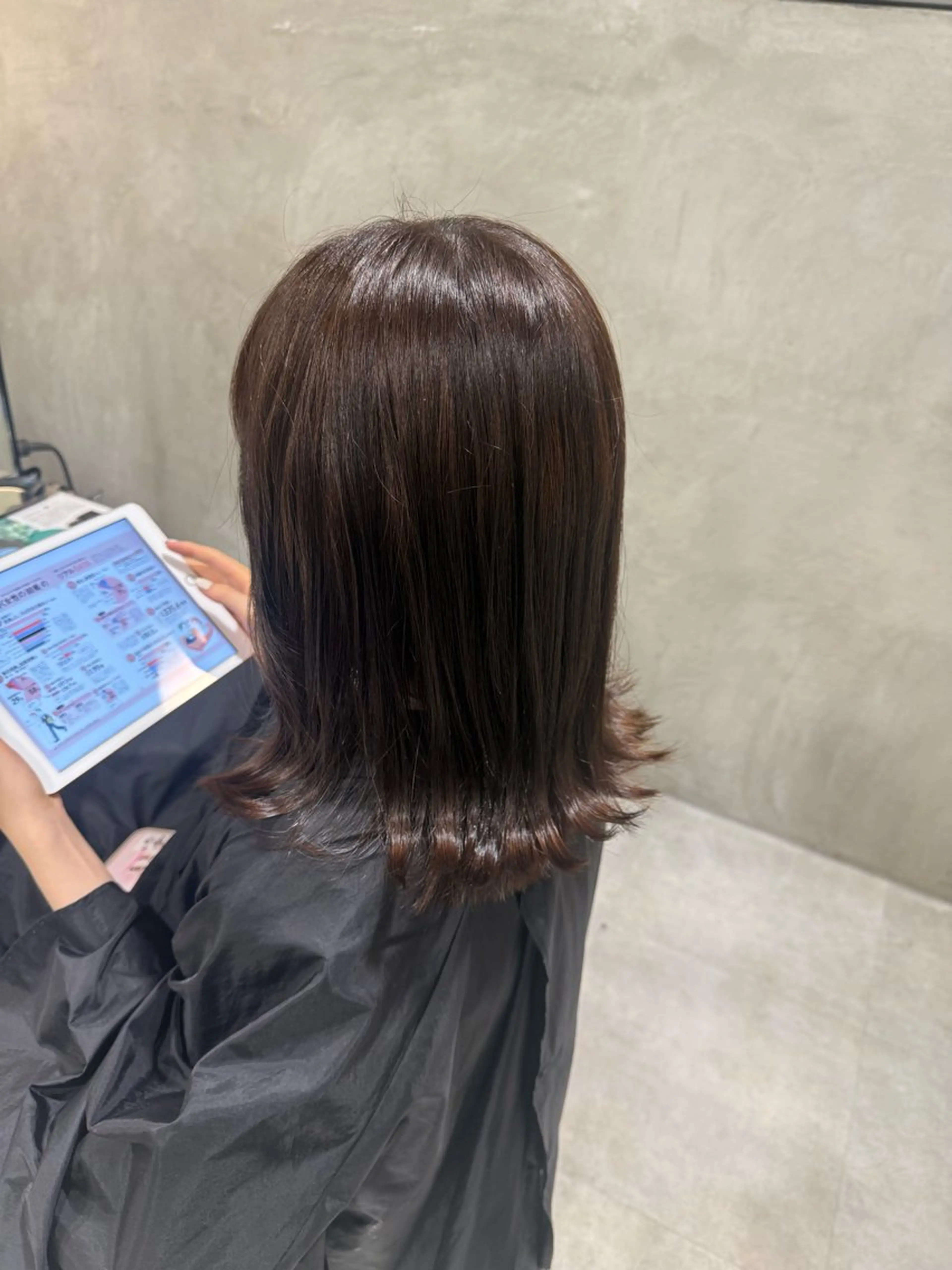 ミディアム トリートメント ヘアカラー 但馬 正志郎のヘアスタイル