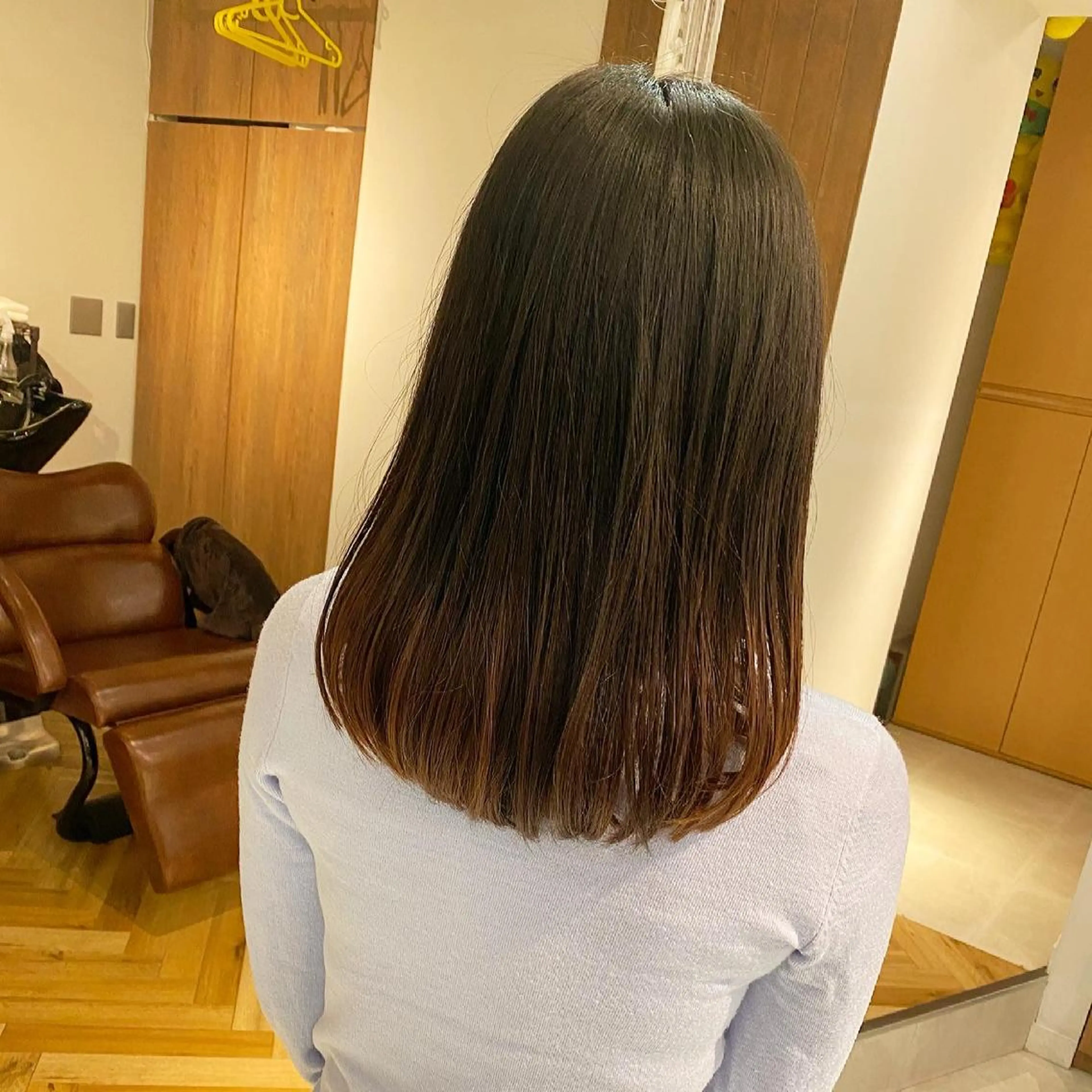 セミロング ヘアアレンジ レイヤーカット SALOWIN 池袋Suite店所属・髪質改善特化 安東駿介のヘアスタイル