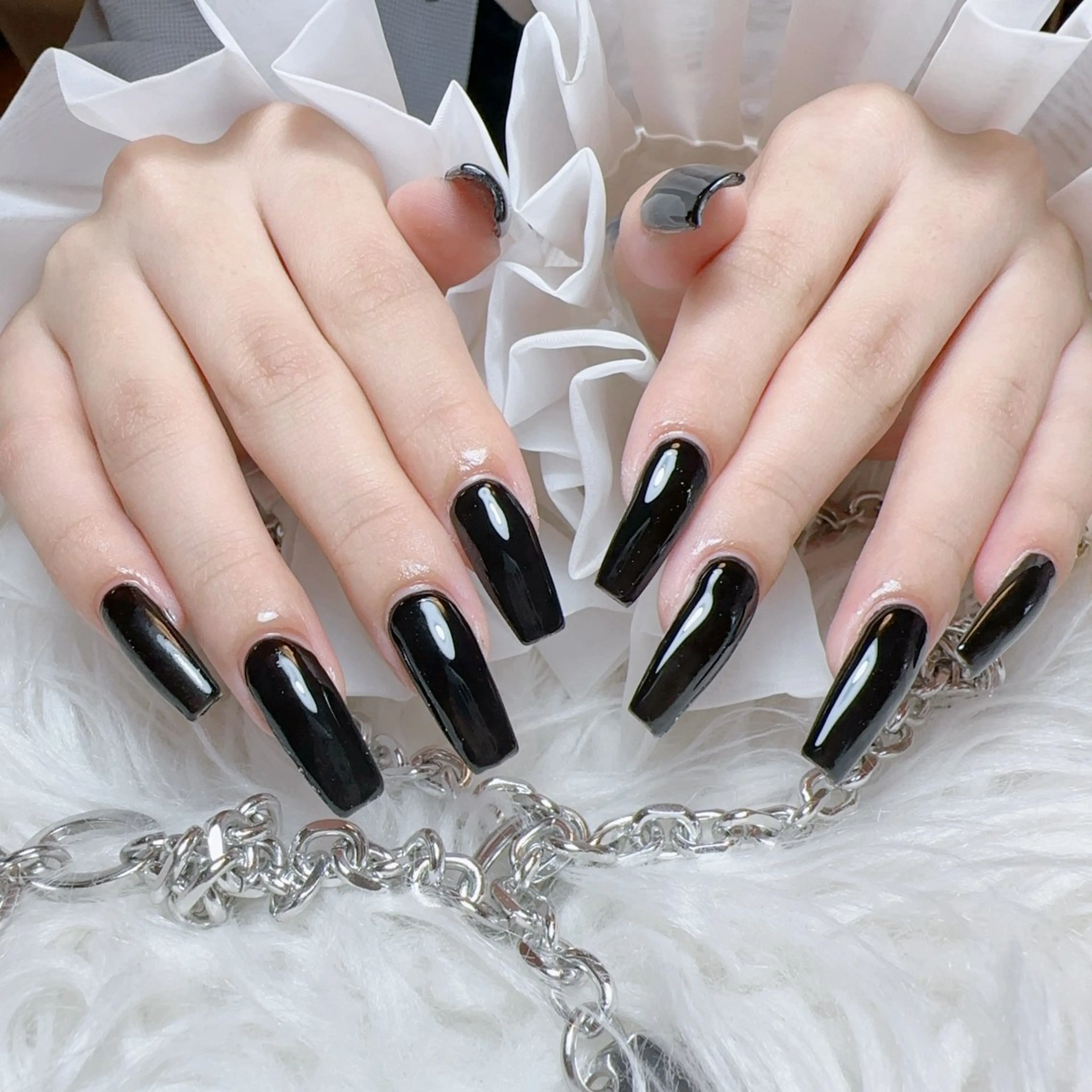 ネイル ハンドネイル ☁️Yun nail KiKi☁️のネイルデザイン