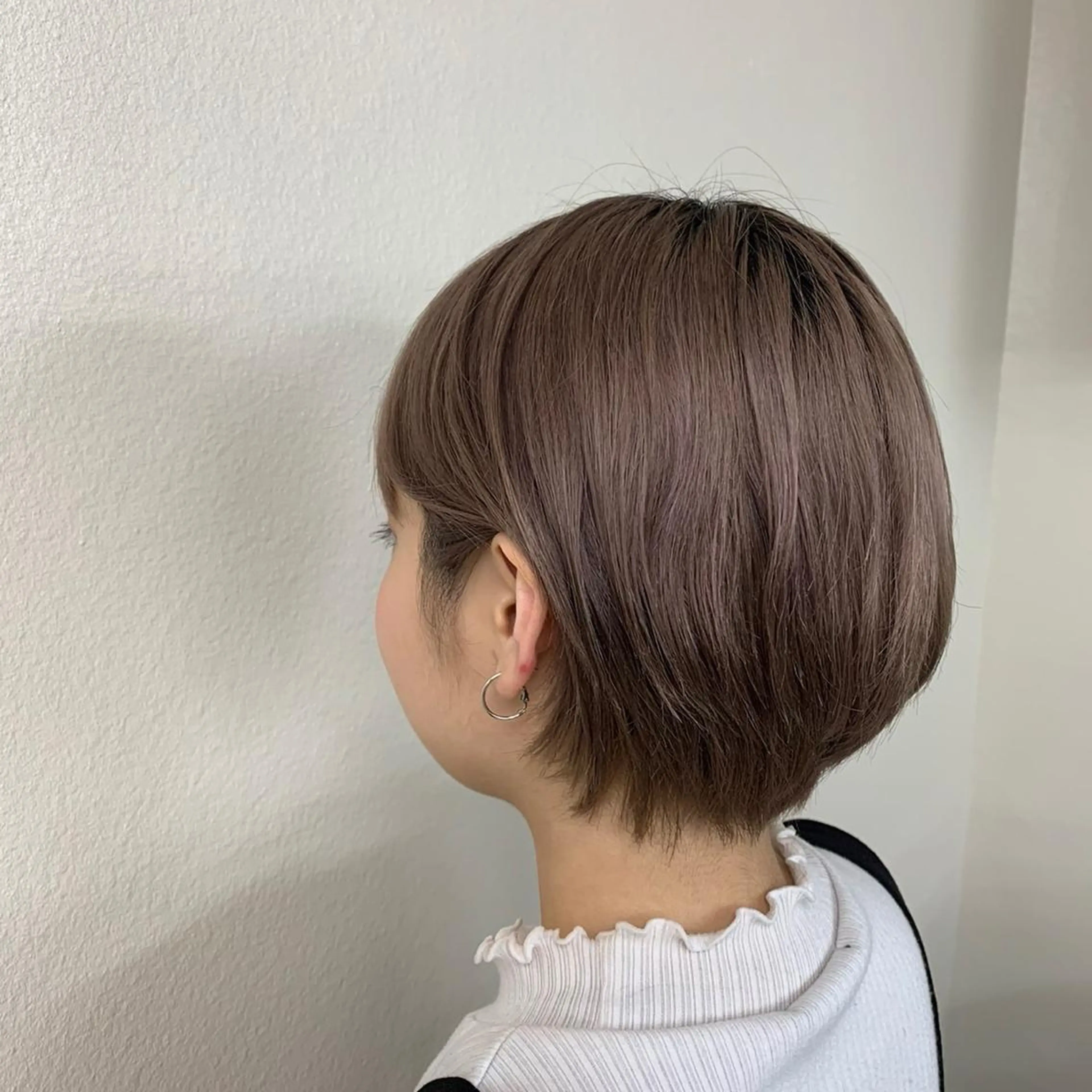 ショート カラー ベージュカラー ピンクカラー 大田吏晃❤️‍🔥 美髪特化❤️‍🔥のヘアスタイル