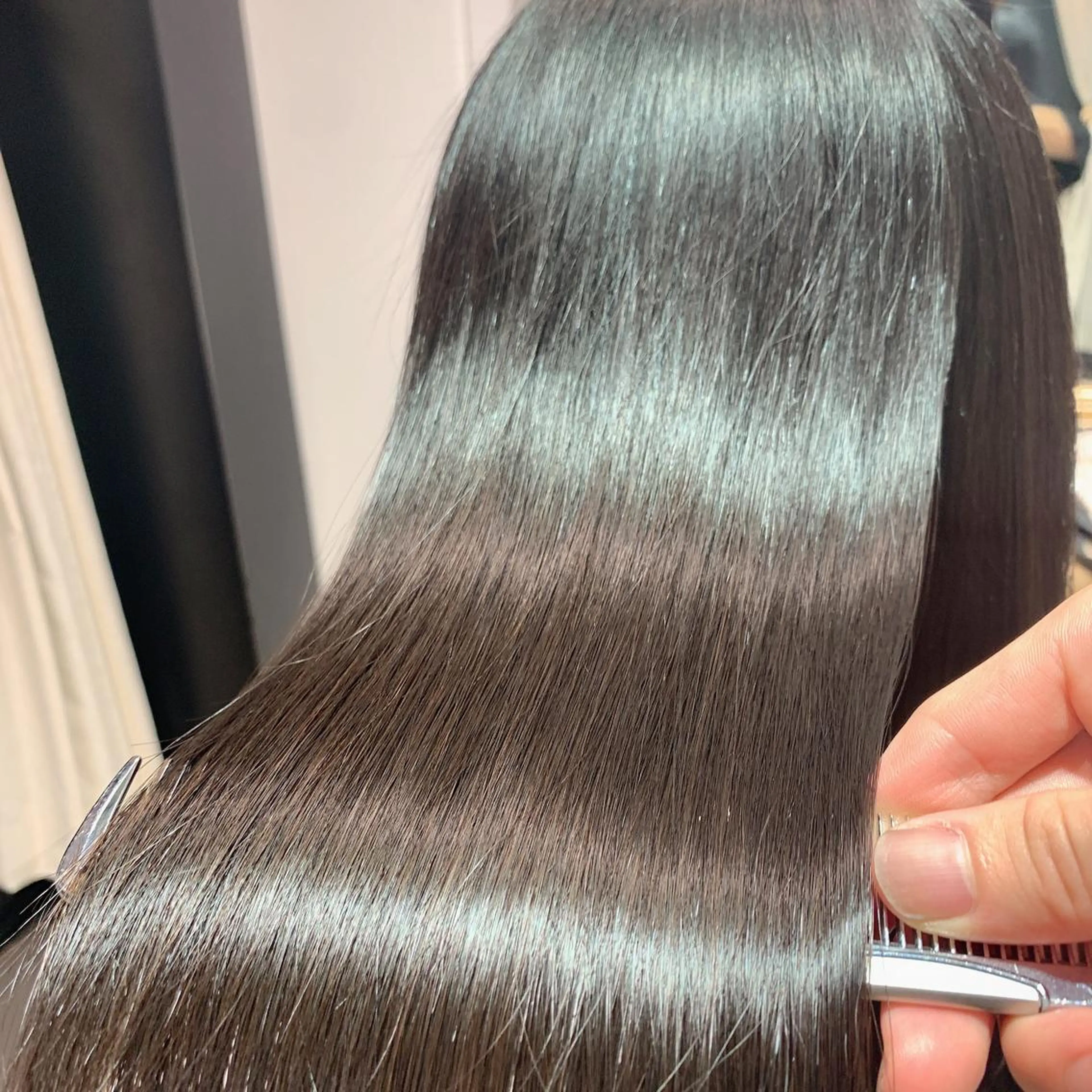 セミロング カラー パーマ ヘアアレンジ ネイル マツエク・マツパ ヘアカラー トリートメント Lond jeloud 名古屋所属・髪質改善/エクステ の達人/杉原碧仁のヘアスタイル