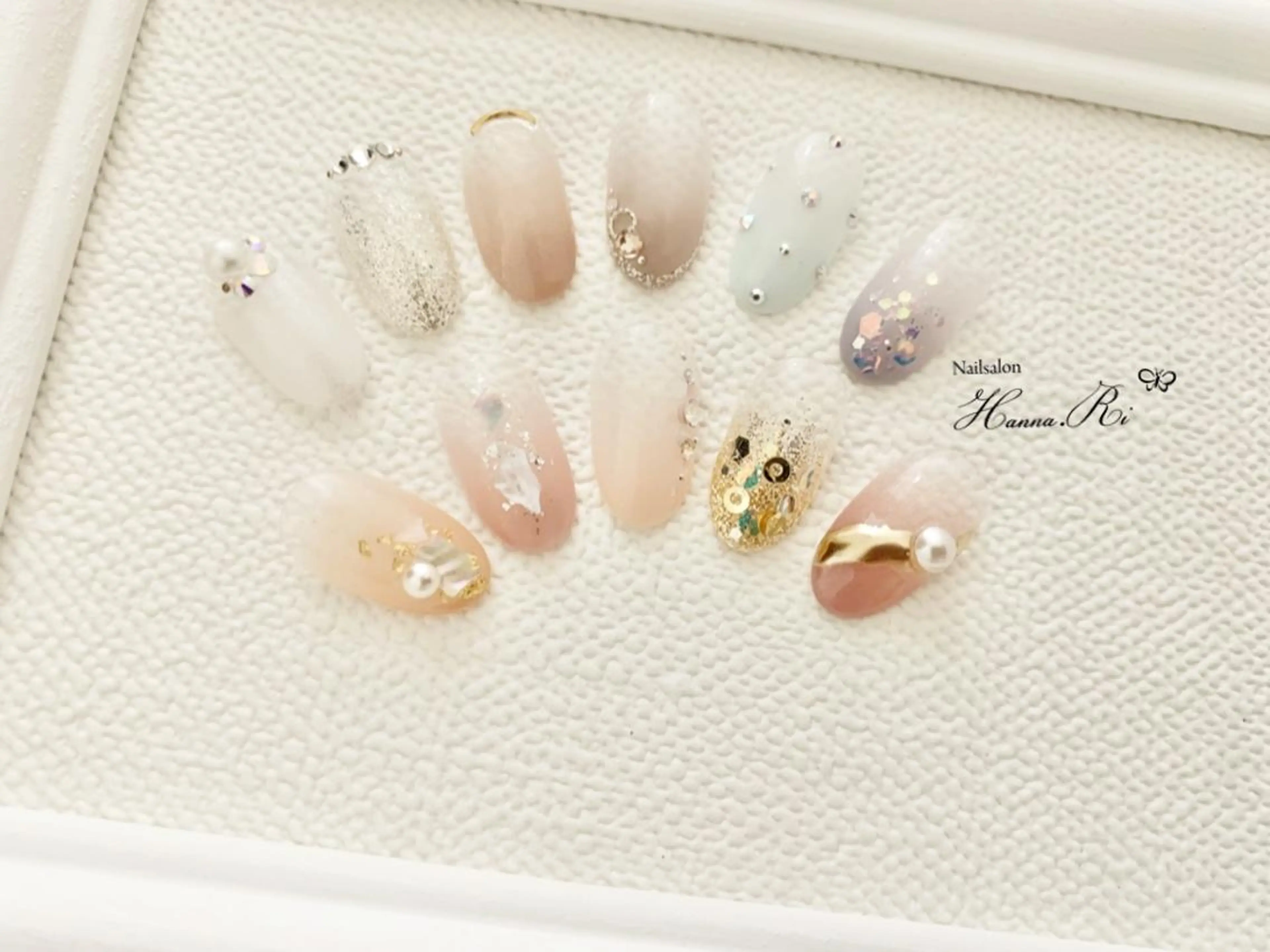 ネイル Nailsaron Hanna.Ri ☆のネイルデザイン