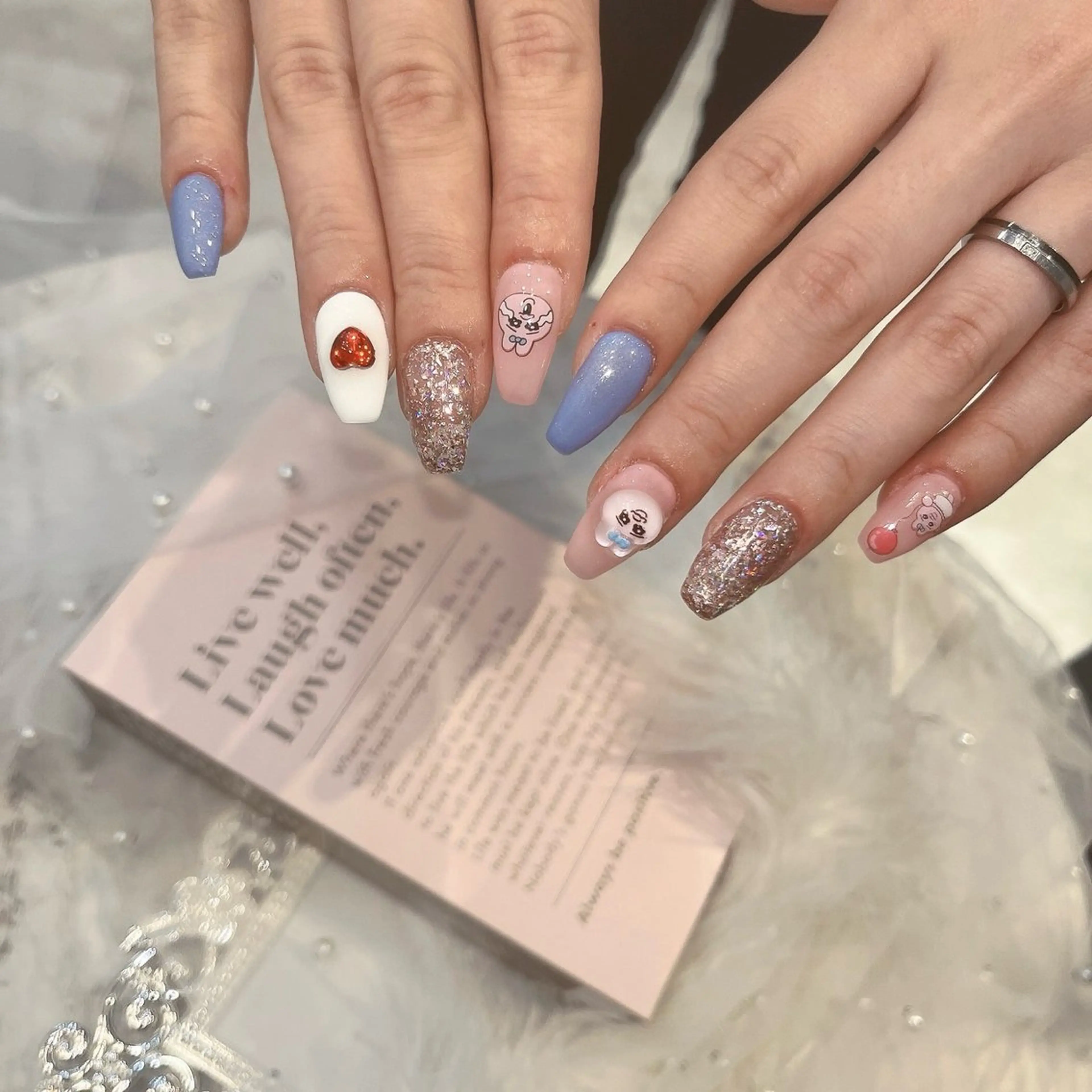 ネイル CARAT カラットのネイルデザイン