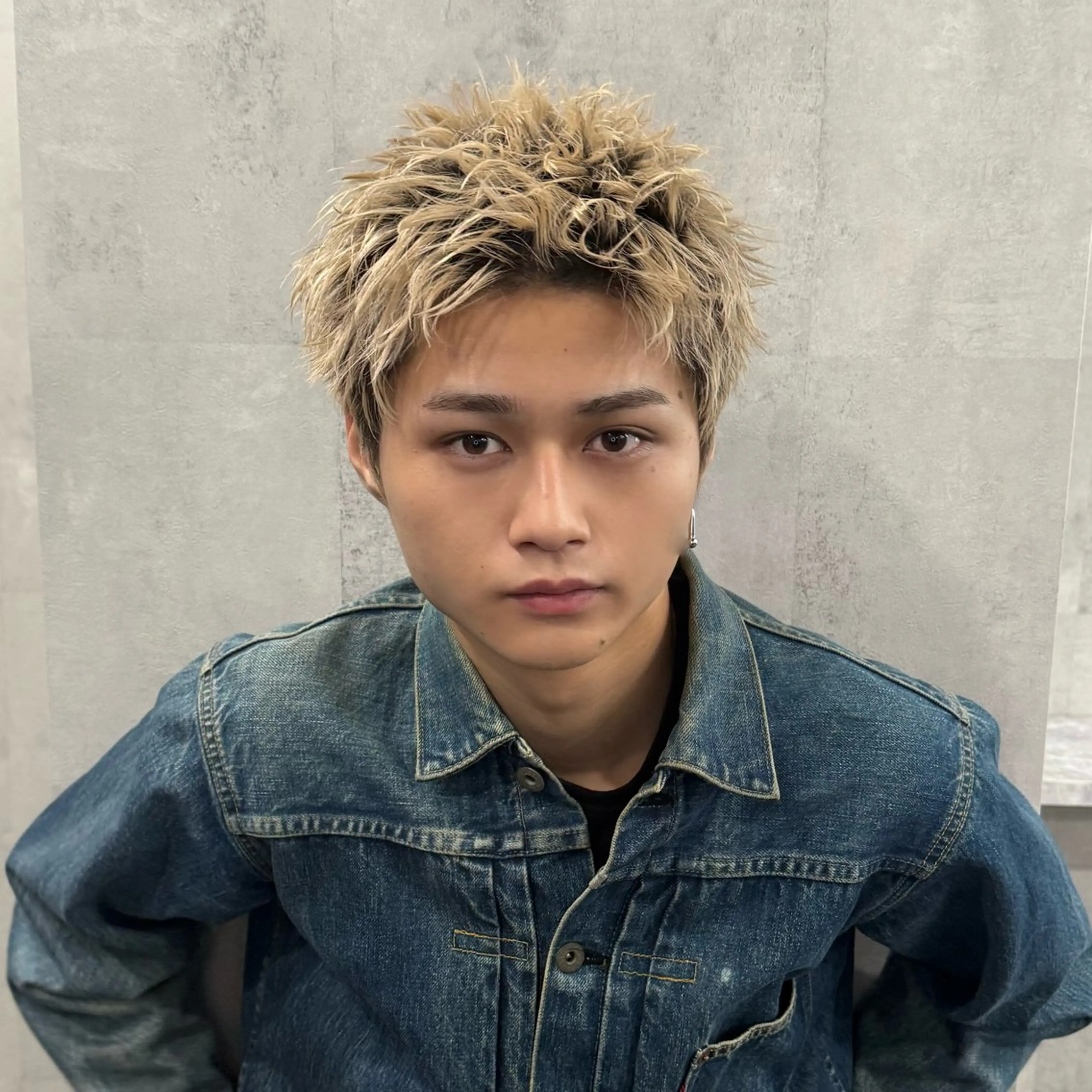 ショート カラー メンズ メンズブリーチ スパイキーショート ブリーチ ショートヘア カット ヘアカラー スパイキーショート/ 短髪/渋谷/kiyoのヘアスタイル