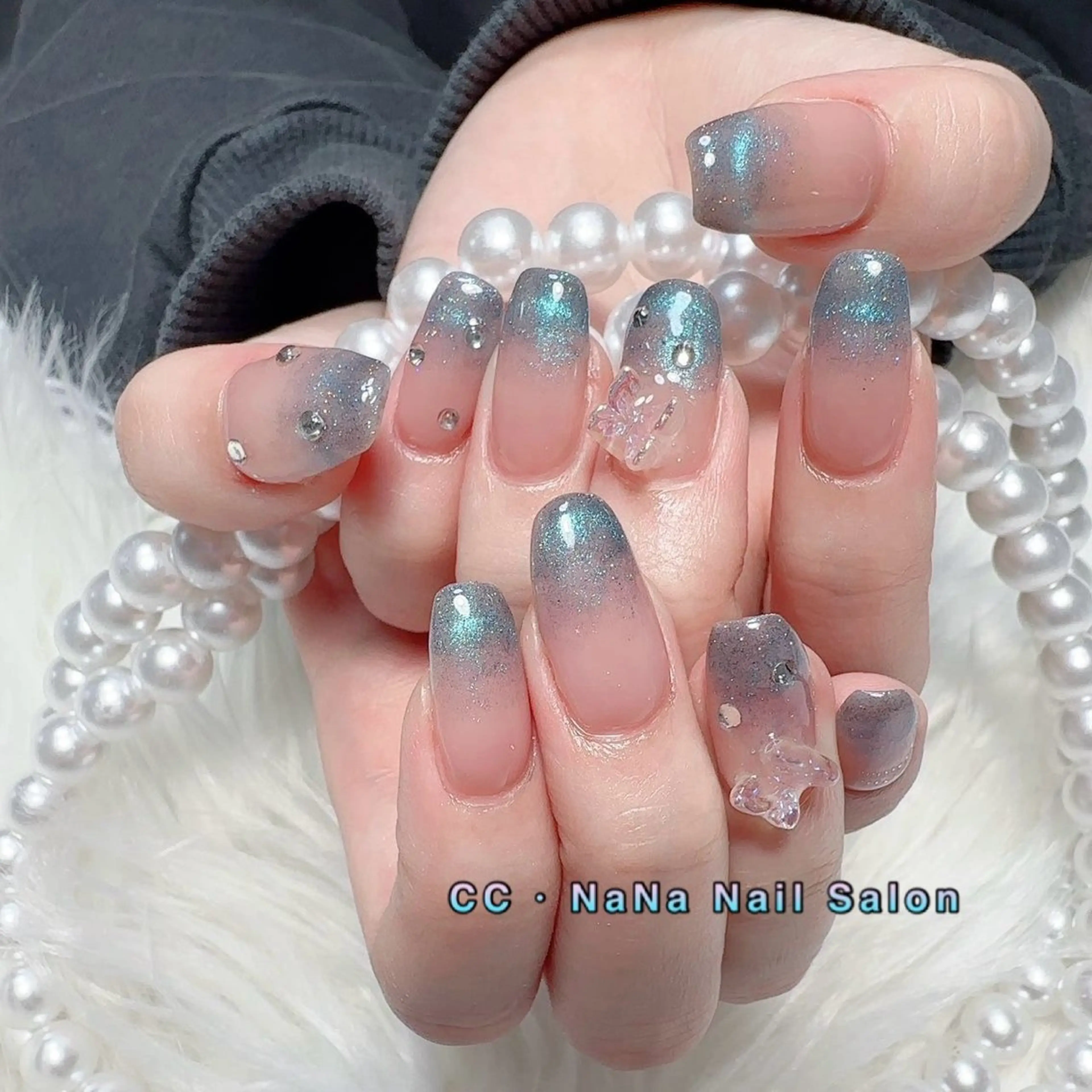 ネイル チークネイル フラッシュネイル ハート キラキラネイル 韓国ネイル ハンドネイル 💎CC・NaNa 韓国風ネイル🌙のネイルデザイン