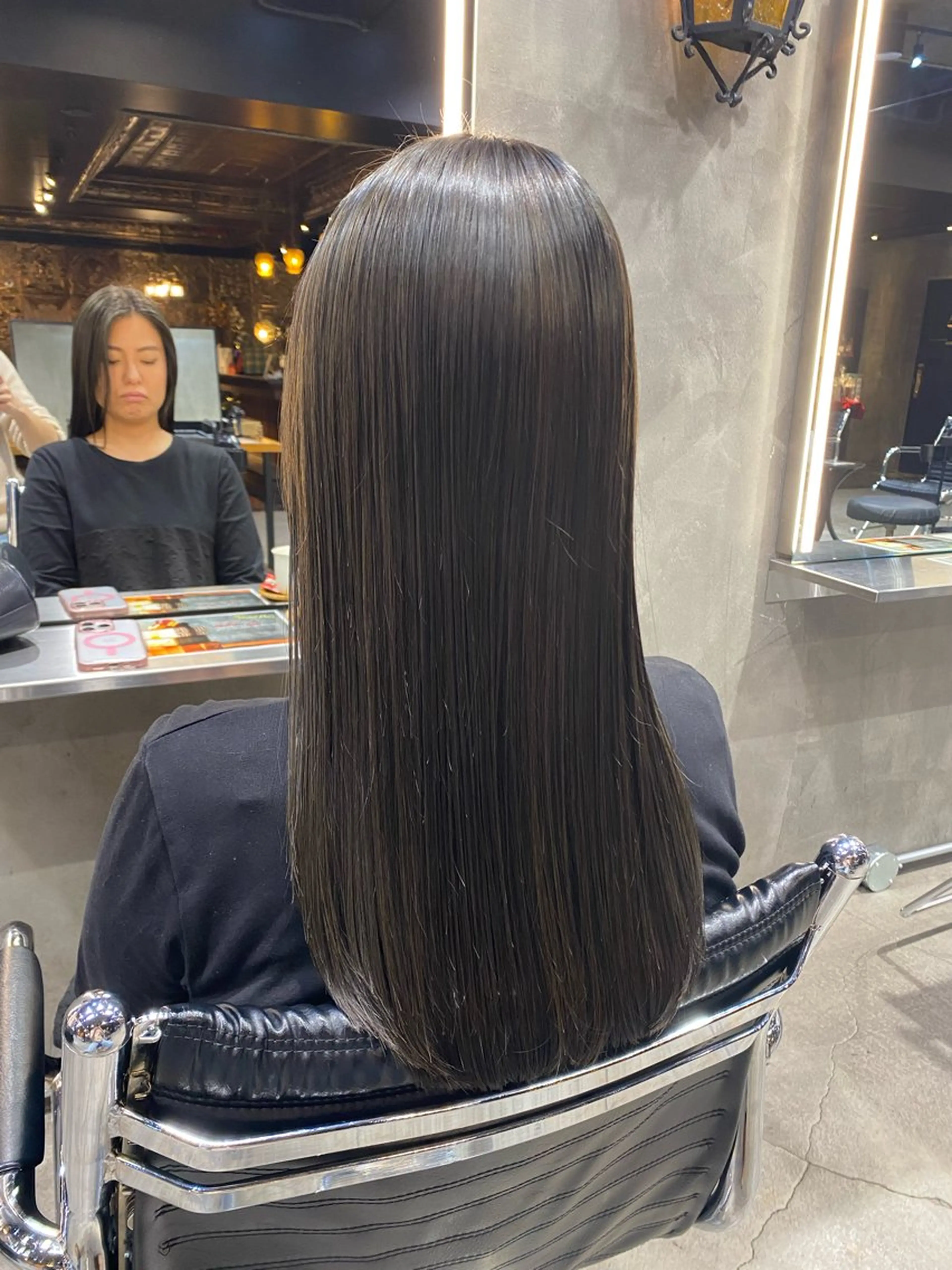 セミロング カラー グレージュ カット ヘアカラー トリートメント 透明感カラー🌿 グレージュ🐺陽介のヘアスタイル