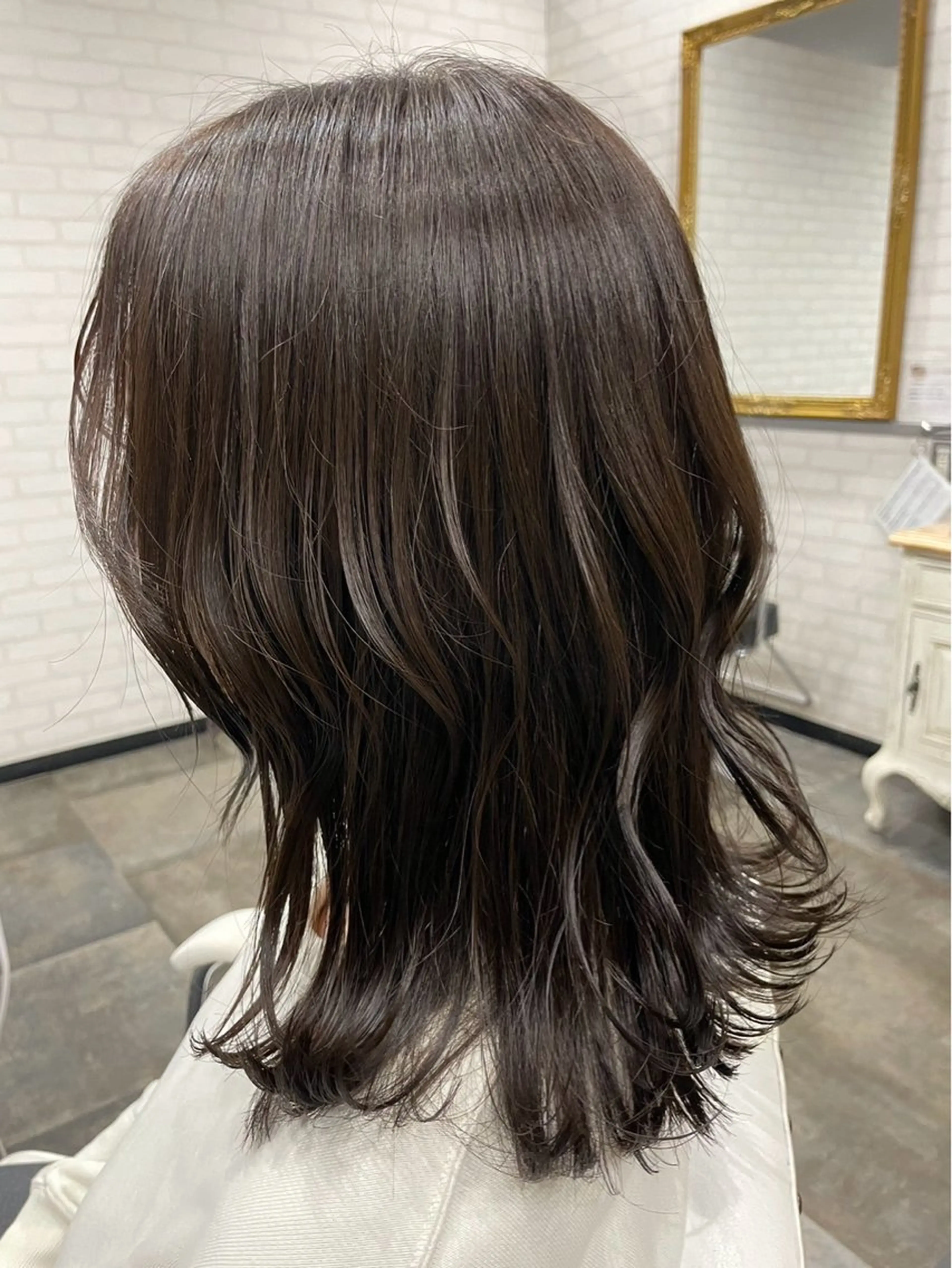 ミディアム ボブレイヤー ミディアムパーマ ミストバング ボブ ハイライト カット ヘアカラー トリートメント The Apartment of Solon Citta 船橋609所属・髪質改善/美髪/個室 /マンツーマン/ハラのヘアスタイル