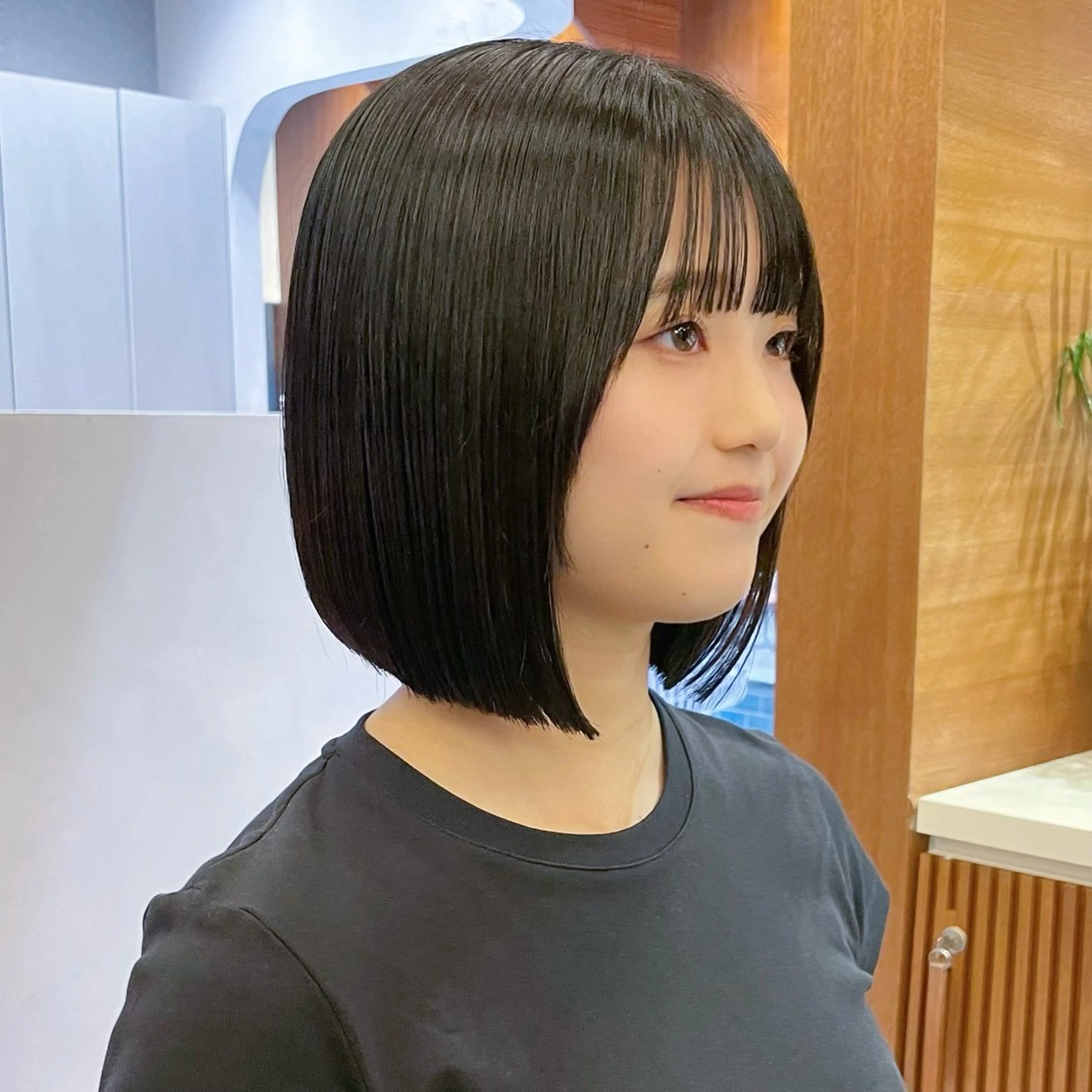 ショート カラー 透明感カラー 似合わせカット 縮毛矯正 トリートメント カット ヘアカラー 縮毛矯正 トリートメント ボブ/縮毛矯正/ 韓国♡Natsukiのヘアスタイル
