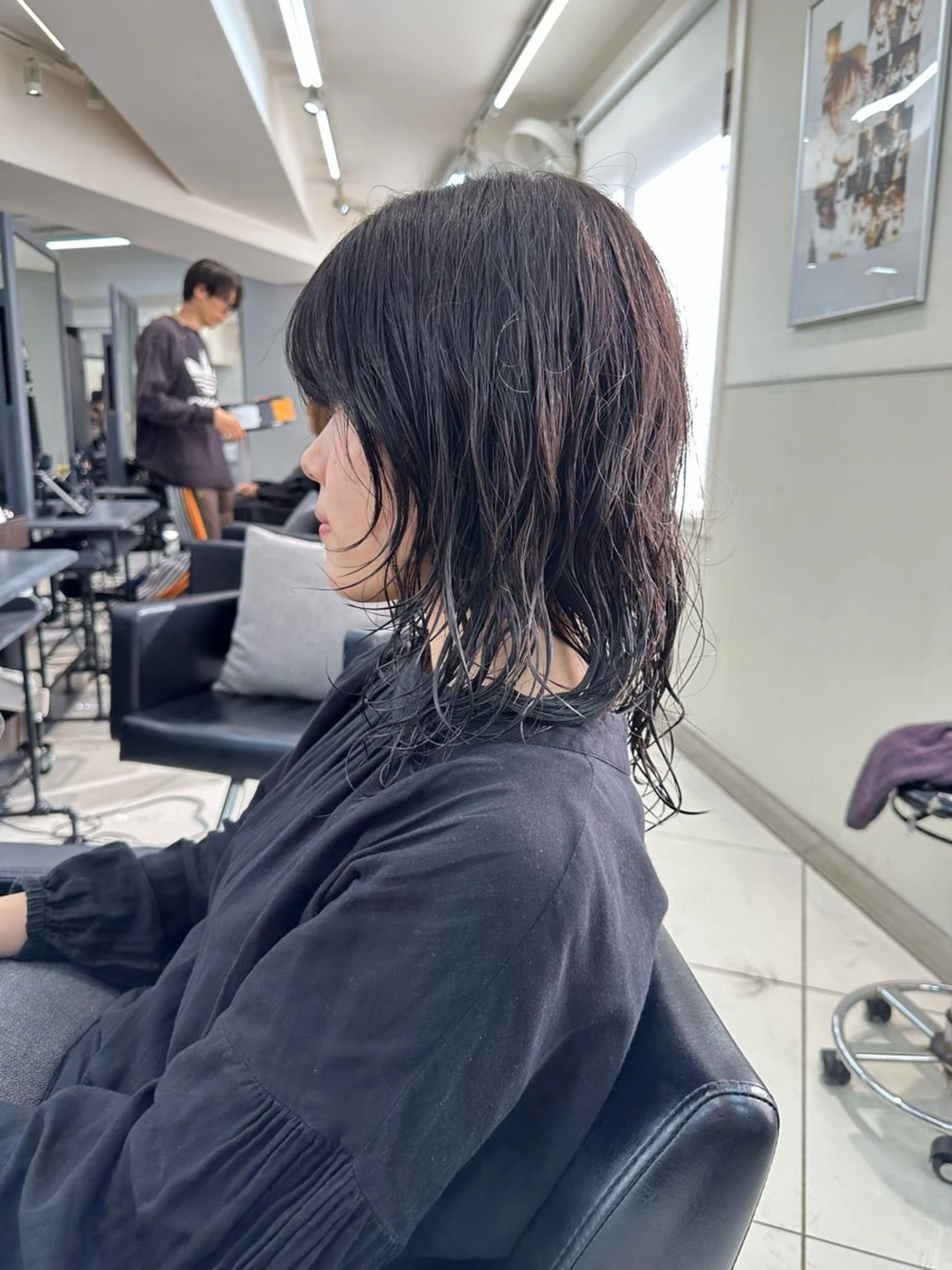 ミディアム カラー パーマ vain所属・パーマウルフショート 濱田匠のヘアスタイル