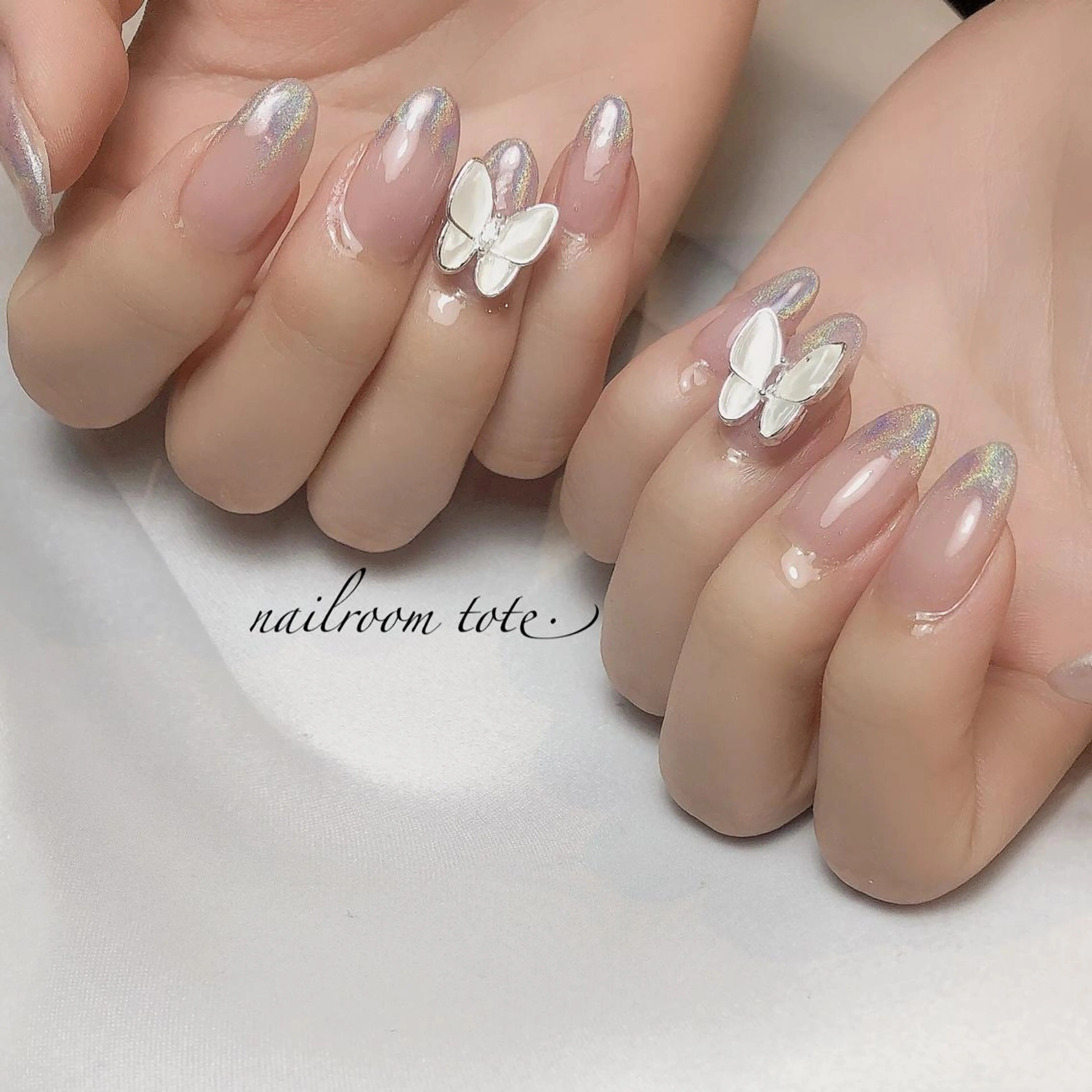 ネイル nailstudio ′ecole所属・nailstudio ′ecoleのネイルデザイン