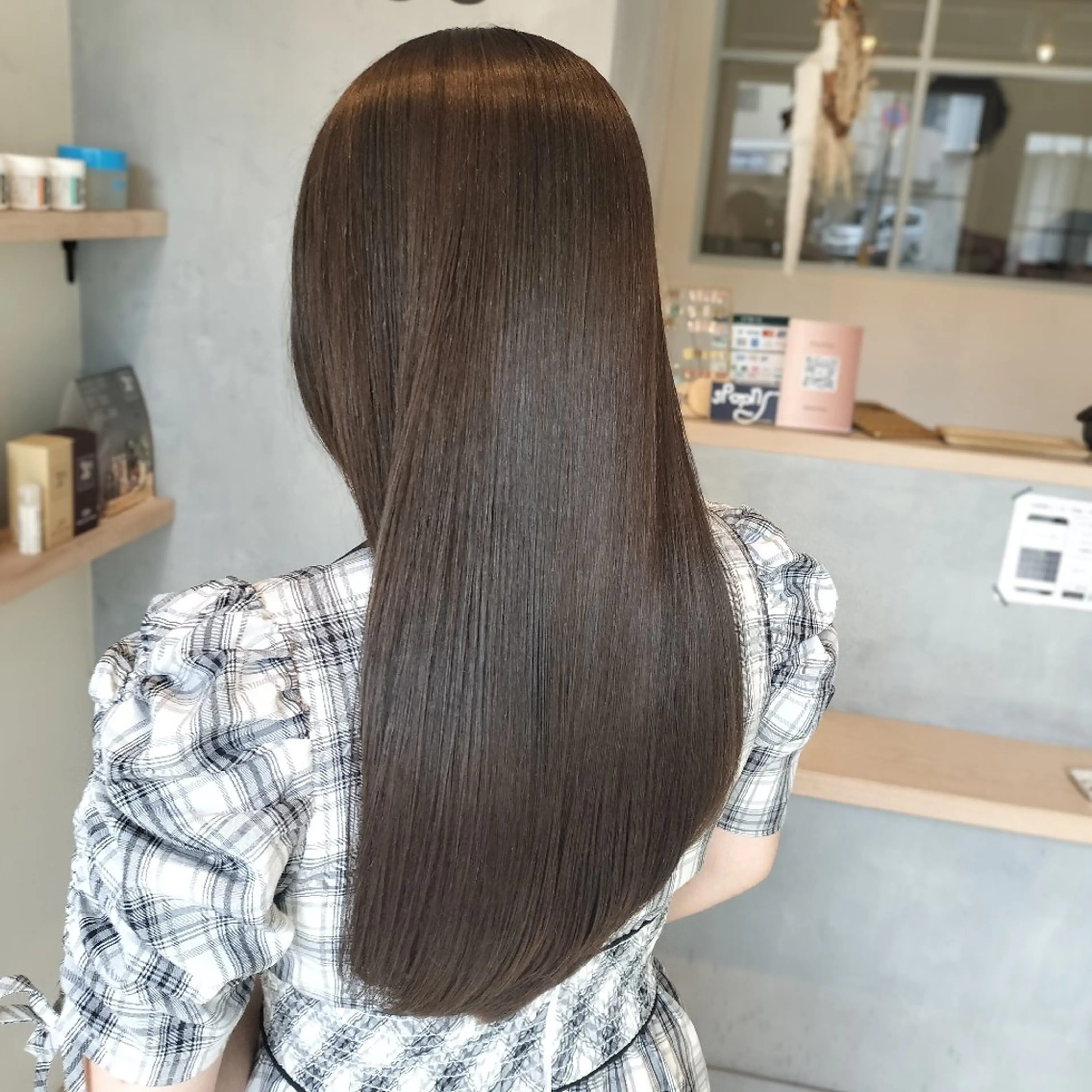カラー ロング グレージュ ヘアカラー ROCCO ひなこのヘアスタイル