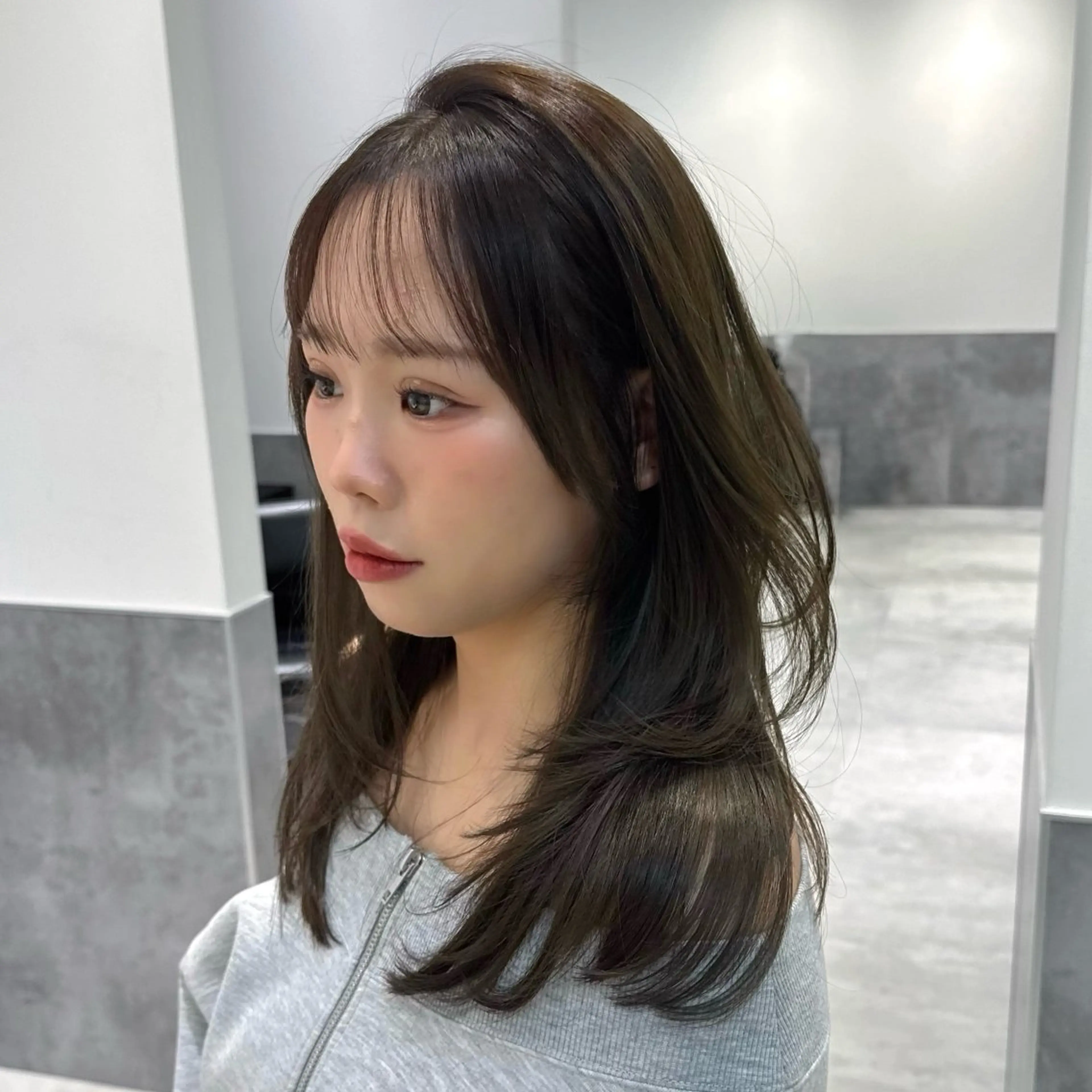 セミロング 顔周りカット レイヤーカット GO TODAY 原宿Verno店所属・韓国風レイヤー/顔周 り×透明感/きょうのヘアスタイル