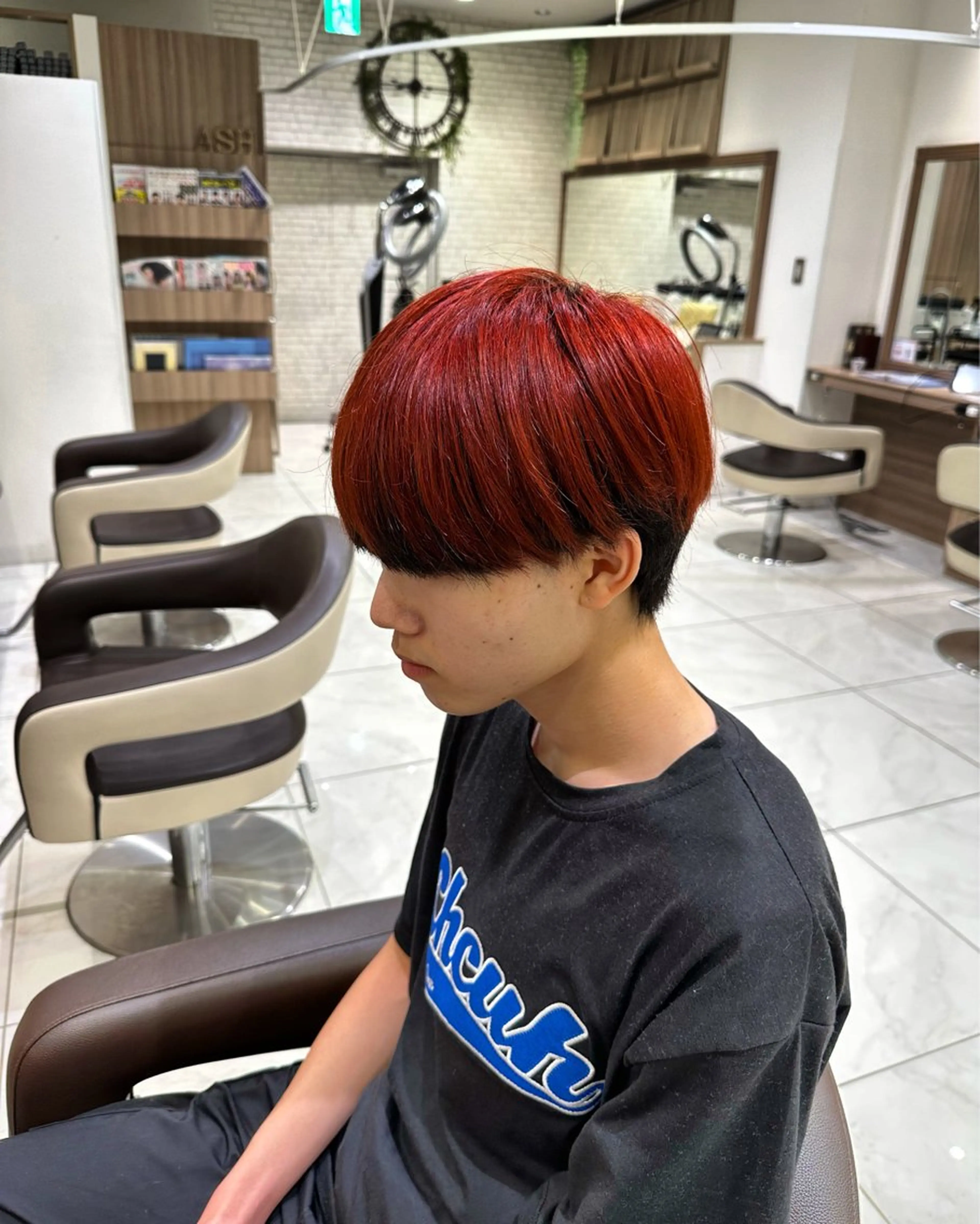 ショート カラー メンズ マッシュ カット ヘアカラー 渡邉 理央のヘアスタイル