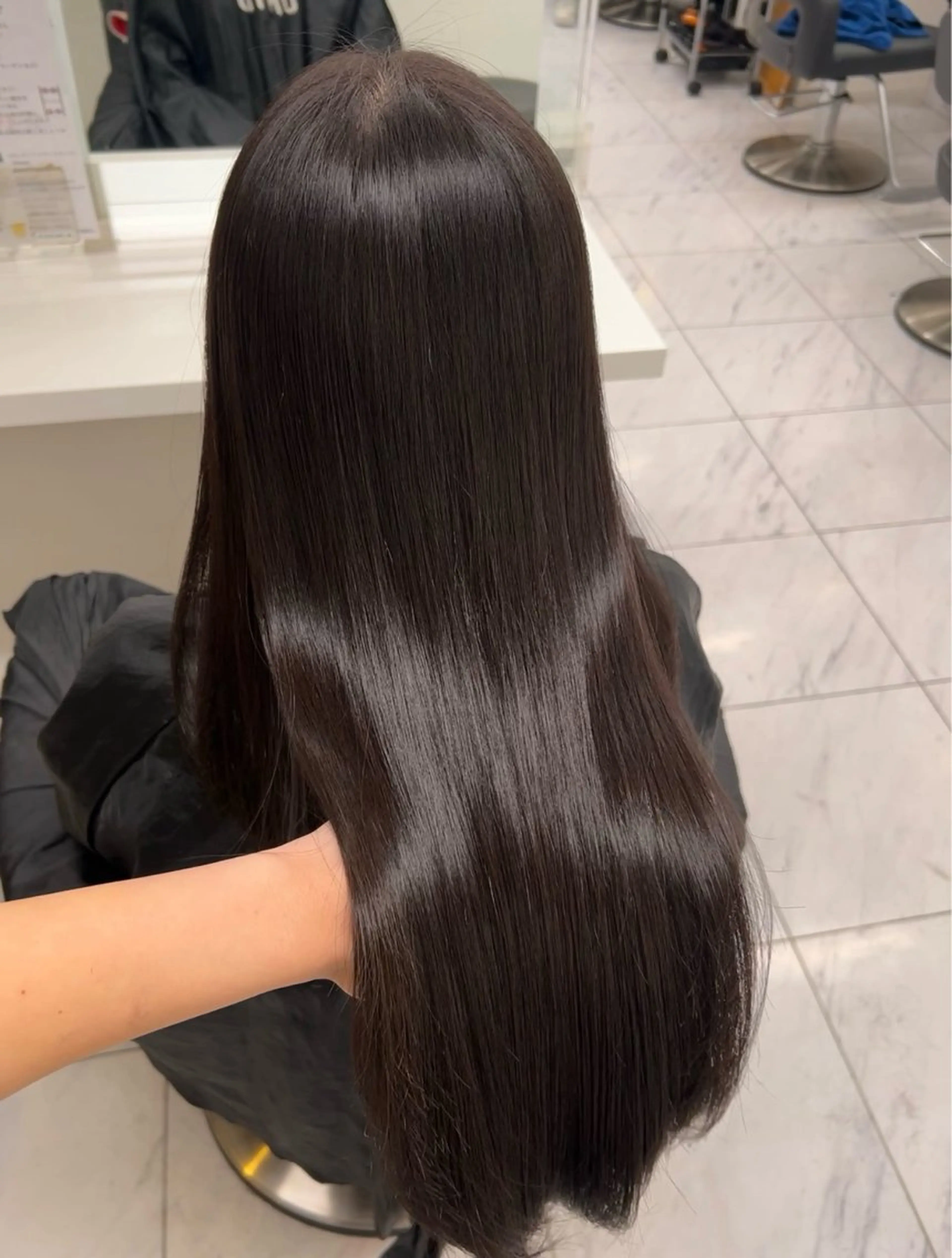 ロング カラー トリートメント ヘッドスパ ヘアセット 🤍レイヤーカット/ ベージュヘア🤍のヘアスタイル