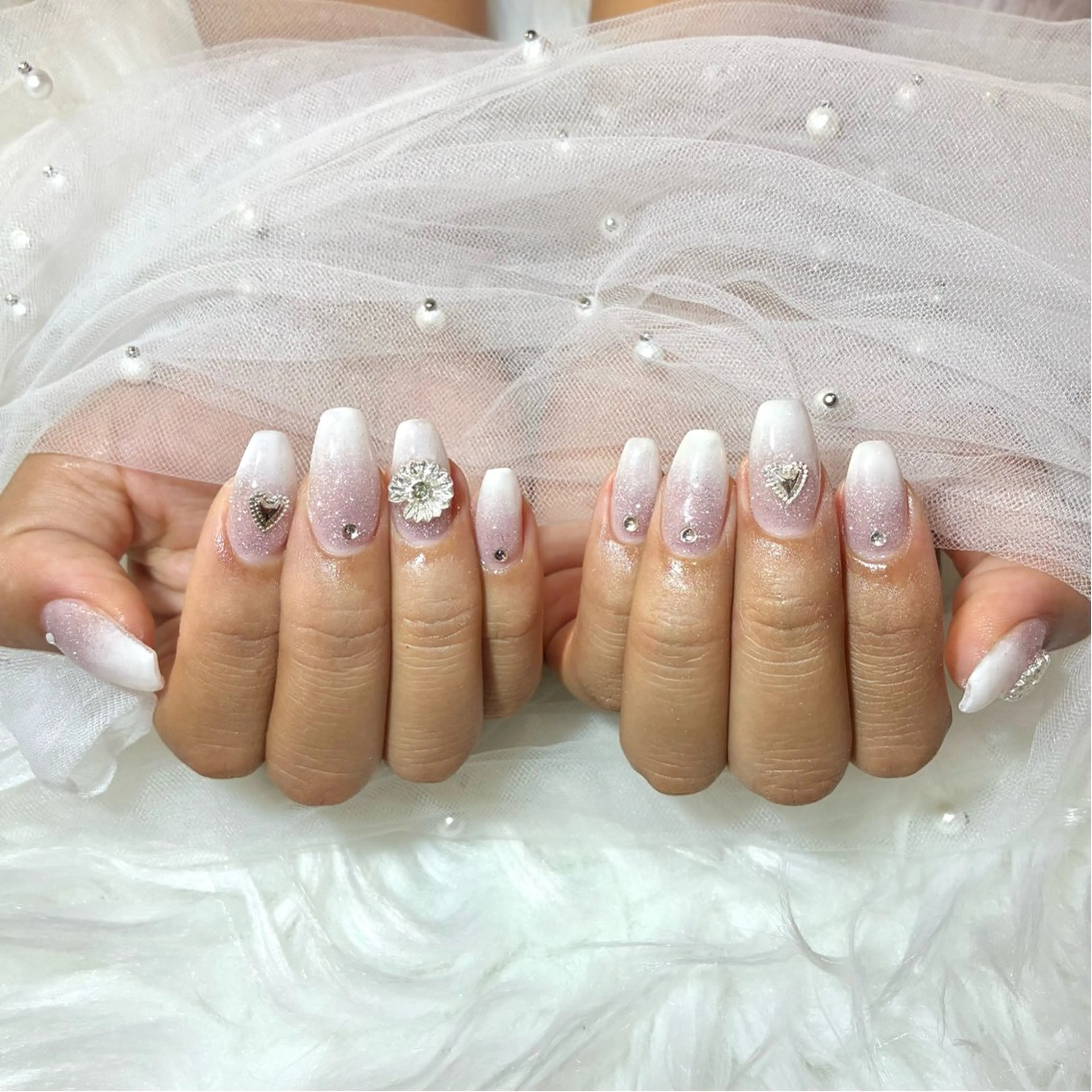 ネイル ハンドネイル e-up by boss所属・e-up nail Arisaのネイルデザイン