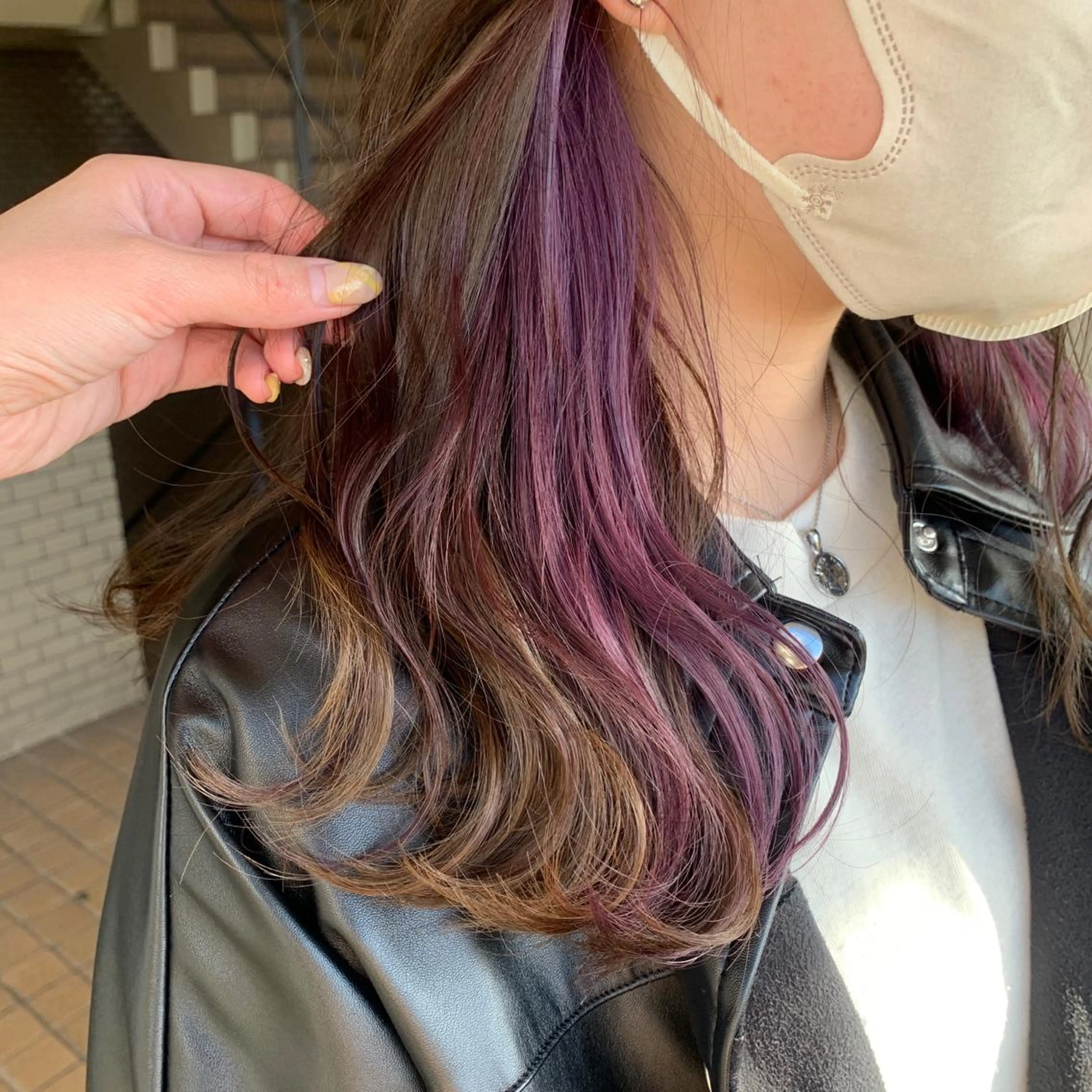 ミディアム カラー パープルカラー カット ヘアカラー regalo Acari🍎のヘアスタイル