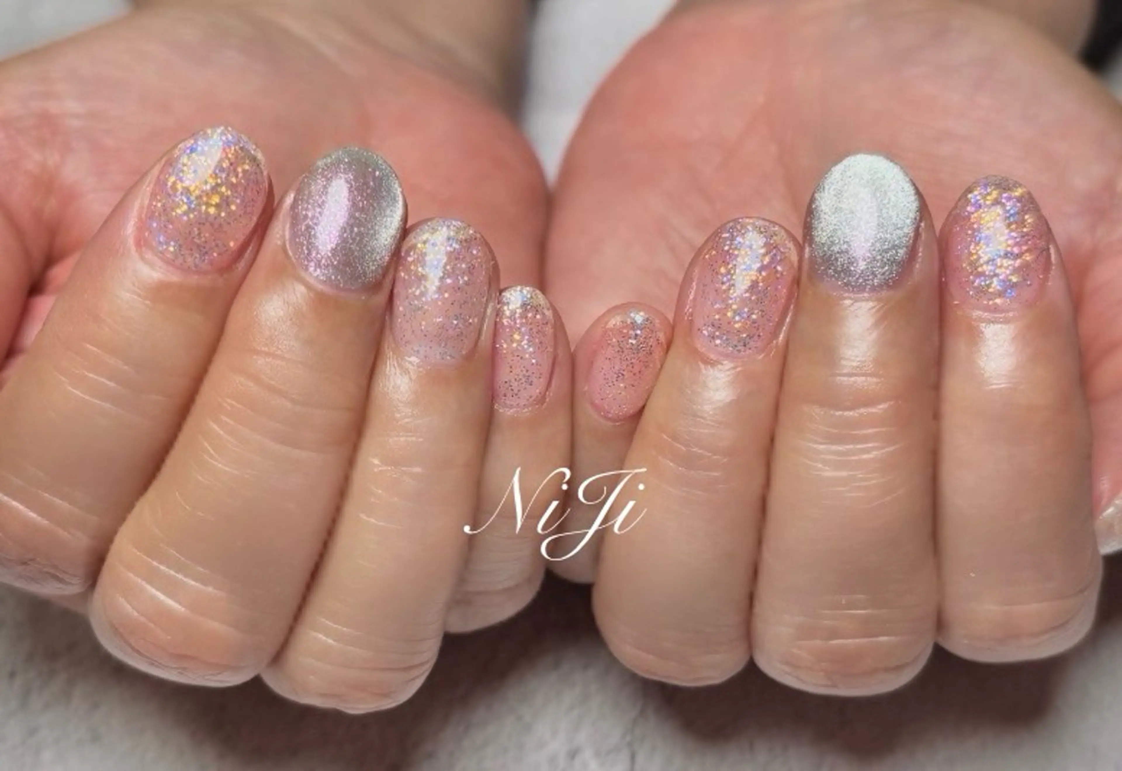 ネイル ジェルネイル キラキラネイル nailsalon N iＪｉのネイルデザイン