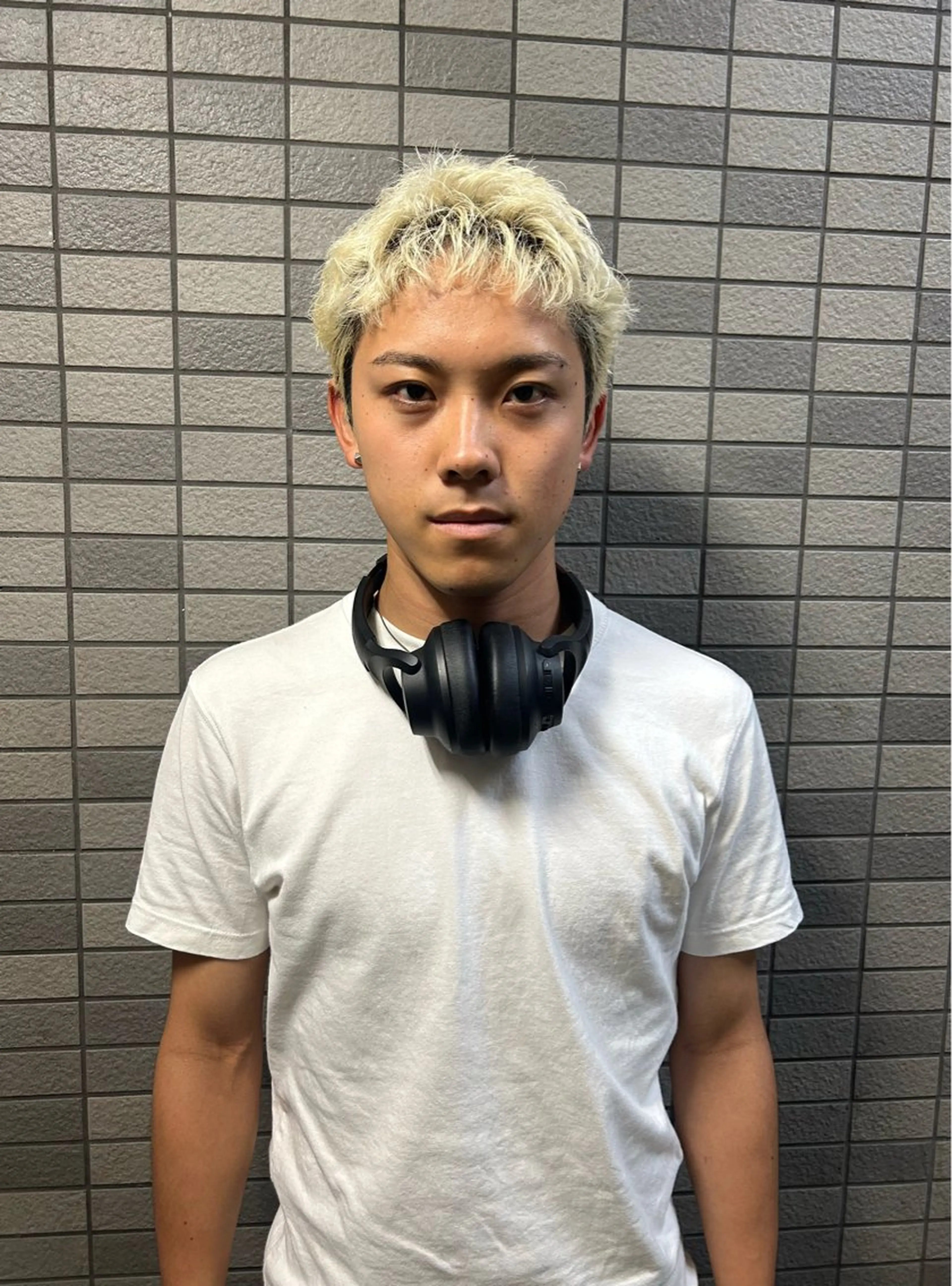 ショート カラー メンズ メンズブリーチ メンズハイライト メンズインナーカラー メンズパーマ プードルパーマ カット charme所属・💈メンズ特化 /伊藤大輝💈のヘアスタイル
