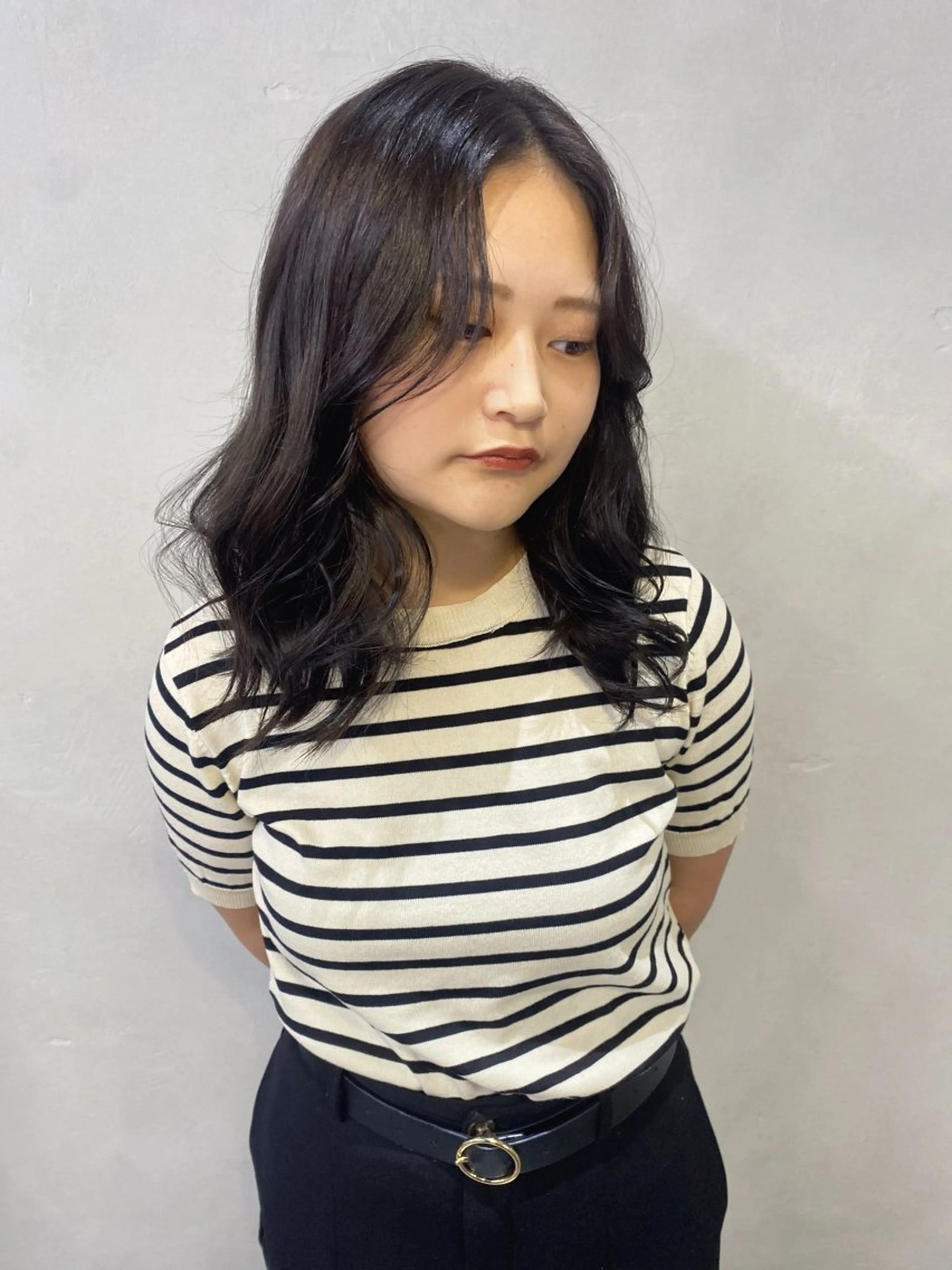 セミロング カラー ヘアアレンジ 苗代萌/ぷるツヤ髪 🫧/透明感カラーのヘアスタイル