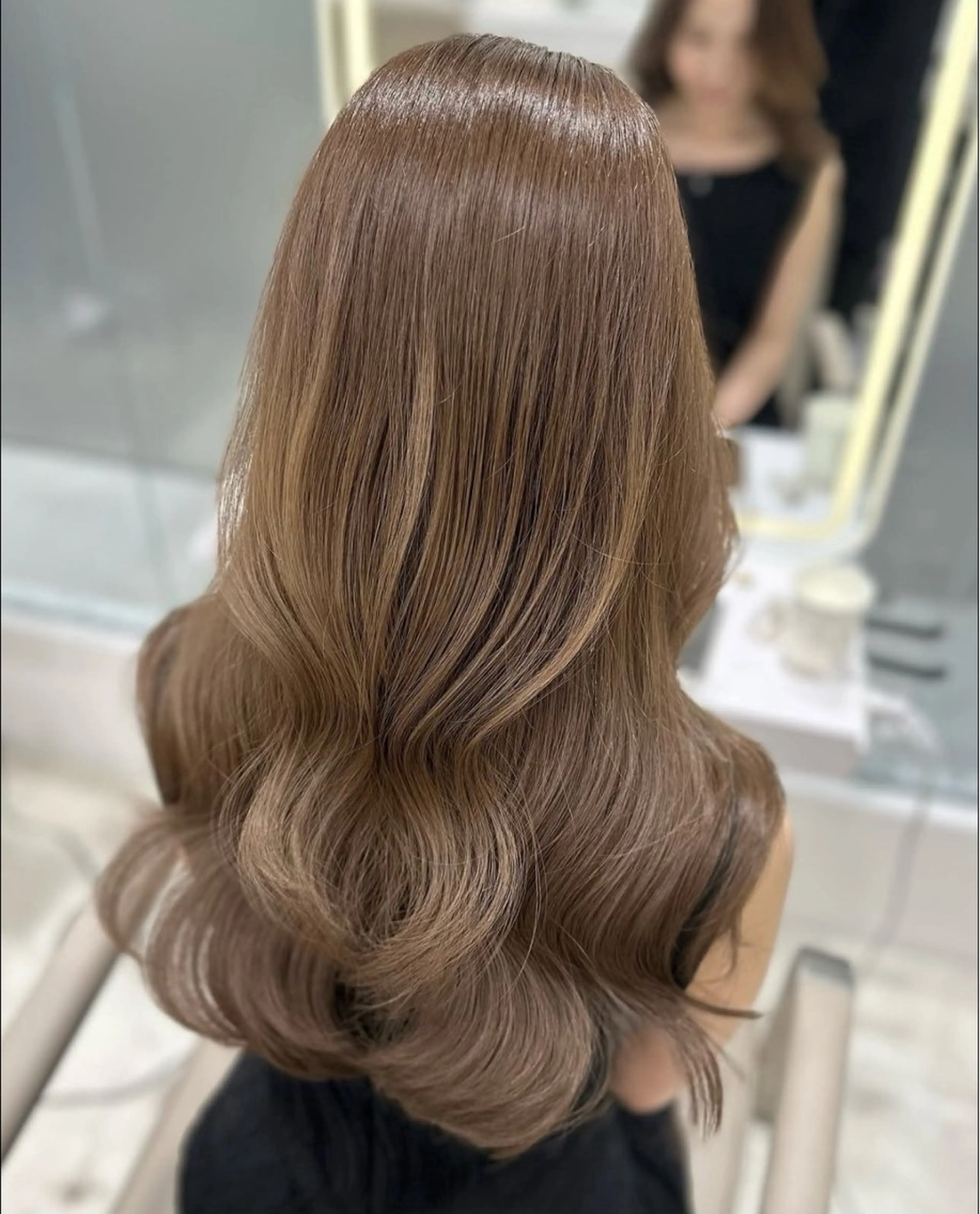ロング ヘアカラー トリートメント IVE所属・透け感カラー 髪質改善🫧Annaのヘアスタイル