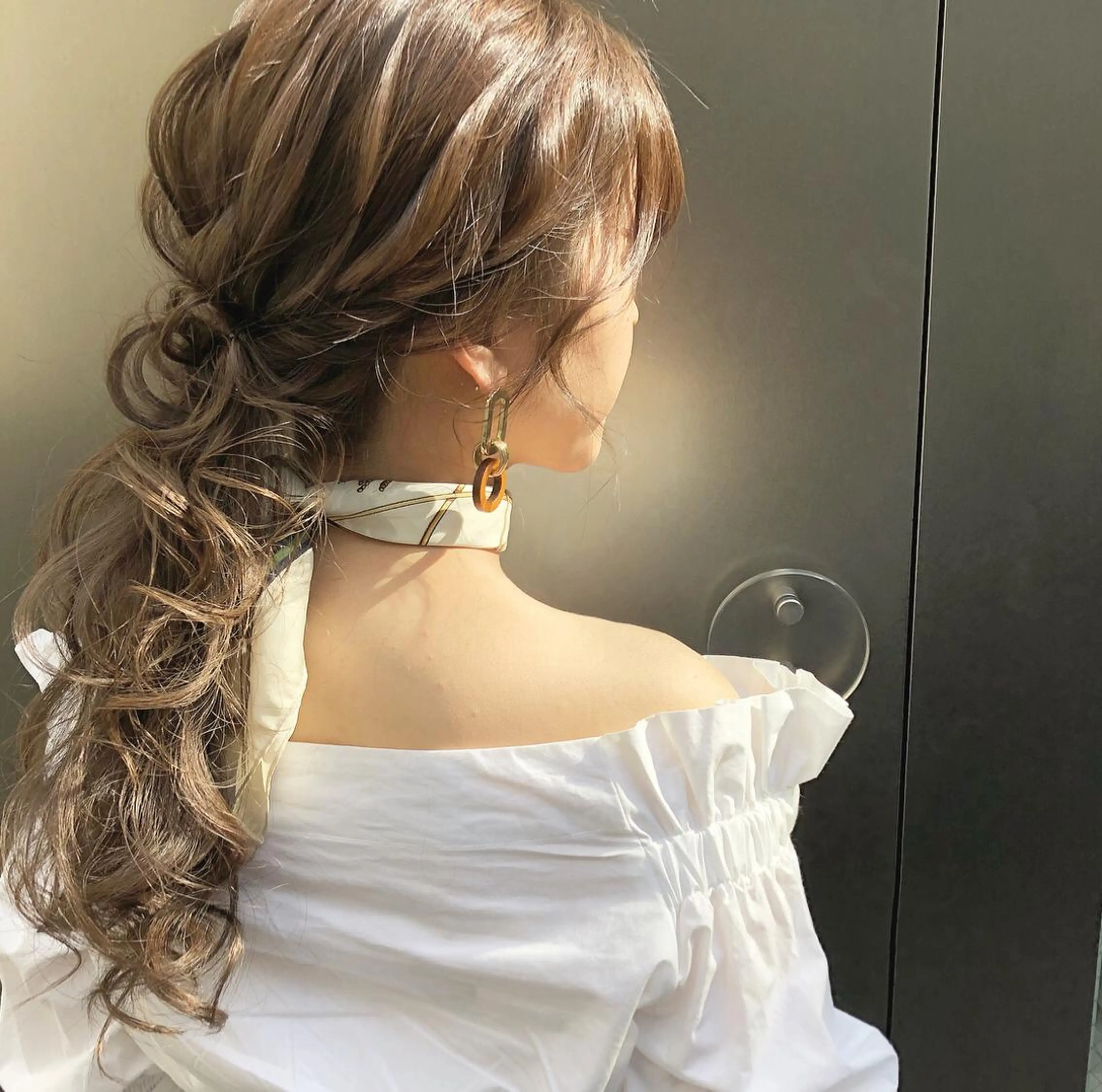 ロング カラー ヘアアレンジ グレージュ オリーブグレージュ オリーブグレー autre所属・大久保 ひでなりのヘアスタイル