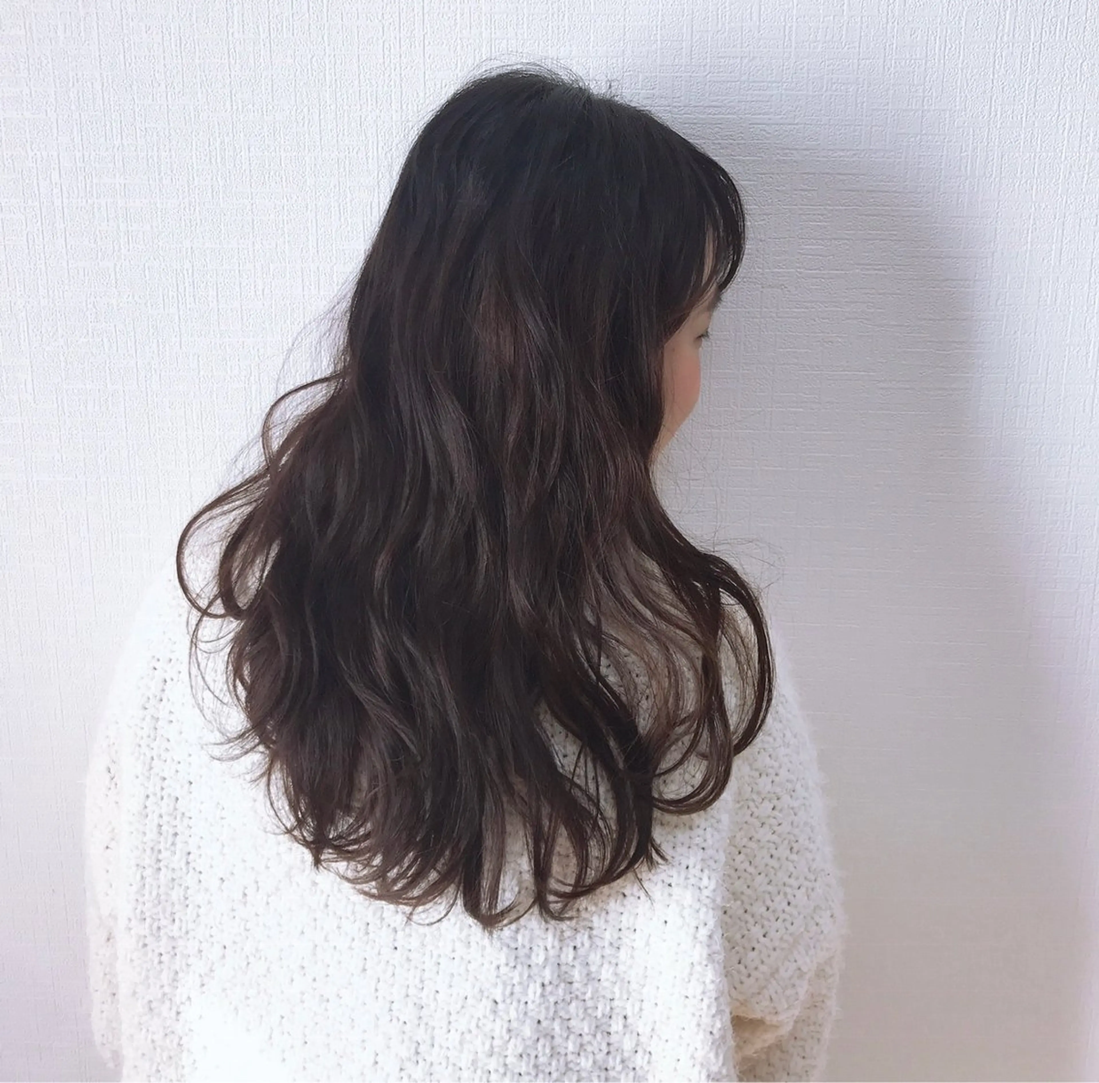 マツエク・マツパ LITMUS HAIR SALON所属・末吉 結衣の眉毛・アイブロウイメージ