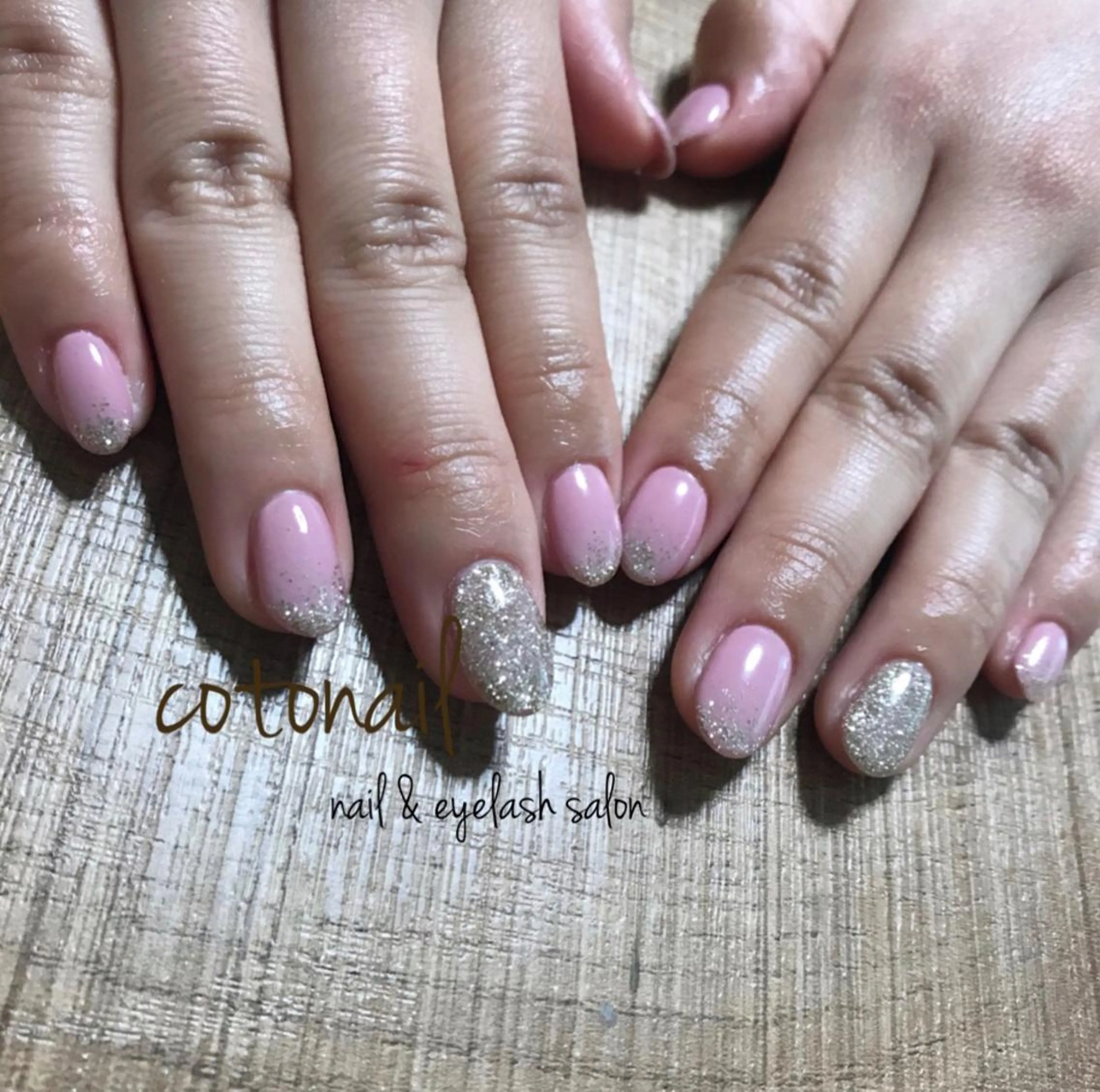 ショート ネイル アートネイル ハンドネイル ツメトマツゲ .のネイルデザイン