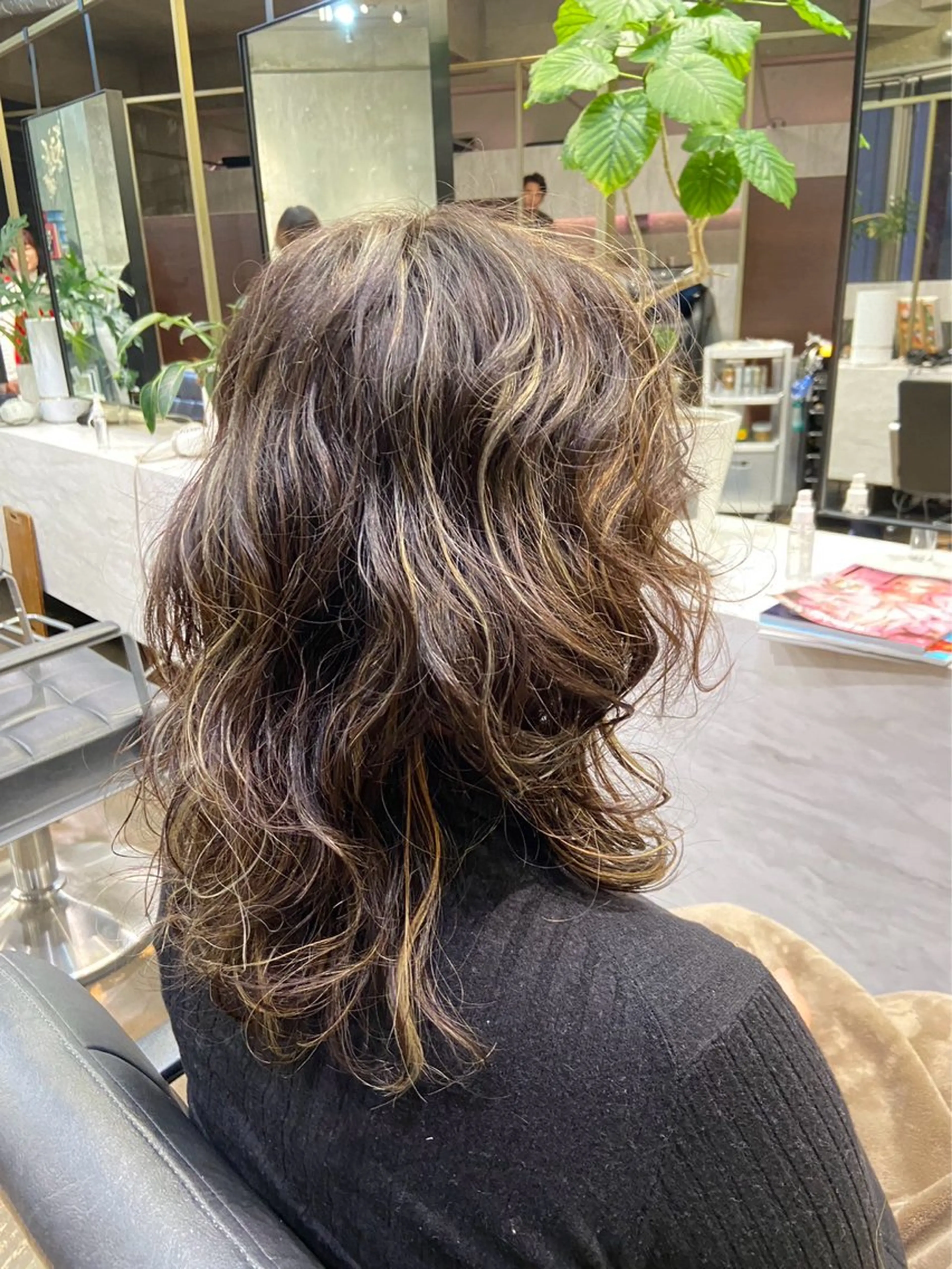 ミディアム パーマ フクシマ ココのヘアスタイル