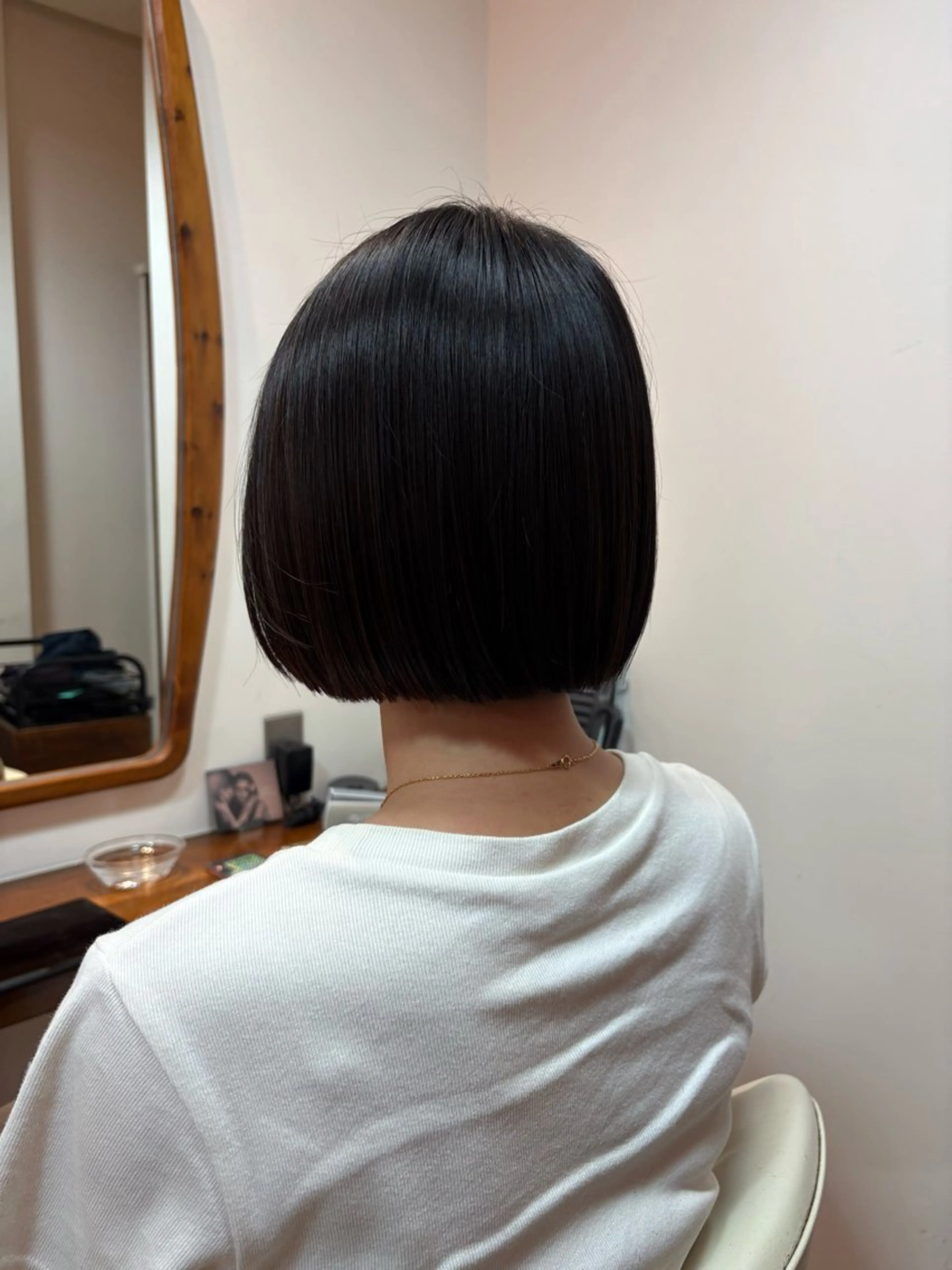 ボブカット[レディースのみ]トリートメント付きの写真