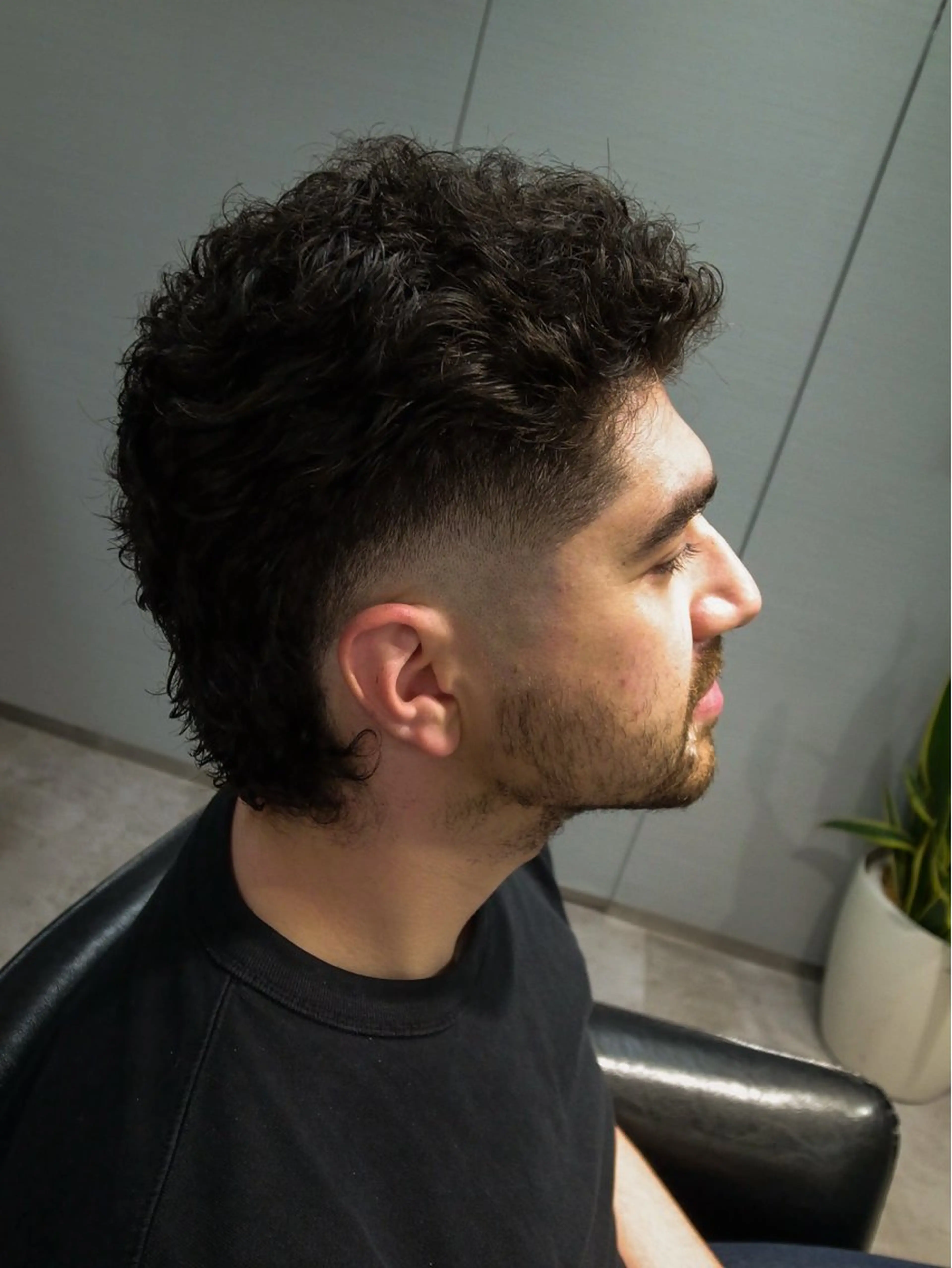 ショート パーマ メンズ カット INTRO SHIBUYA by Fi-Ne所属・💈メンズフェード 特化DAIYA💈のヘアスタイル