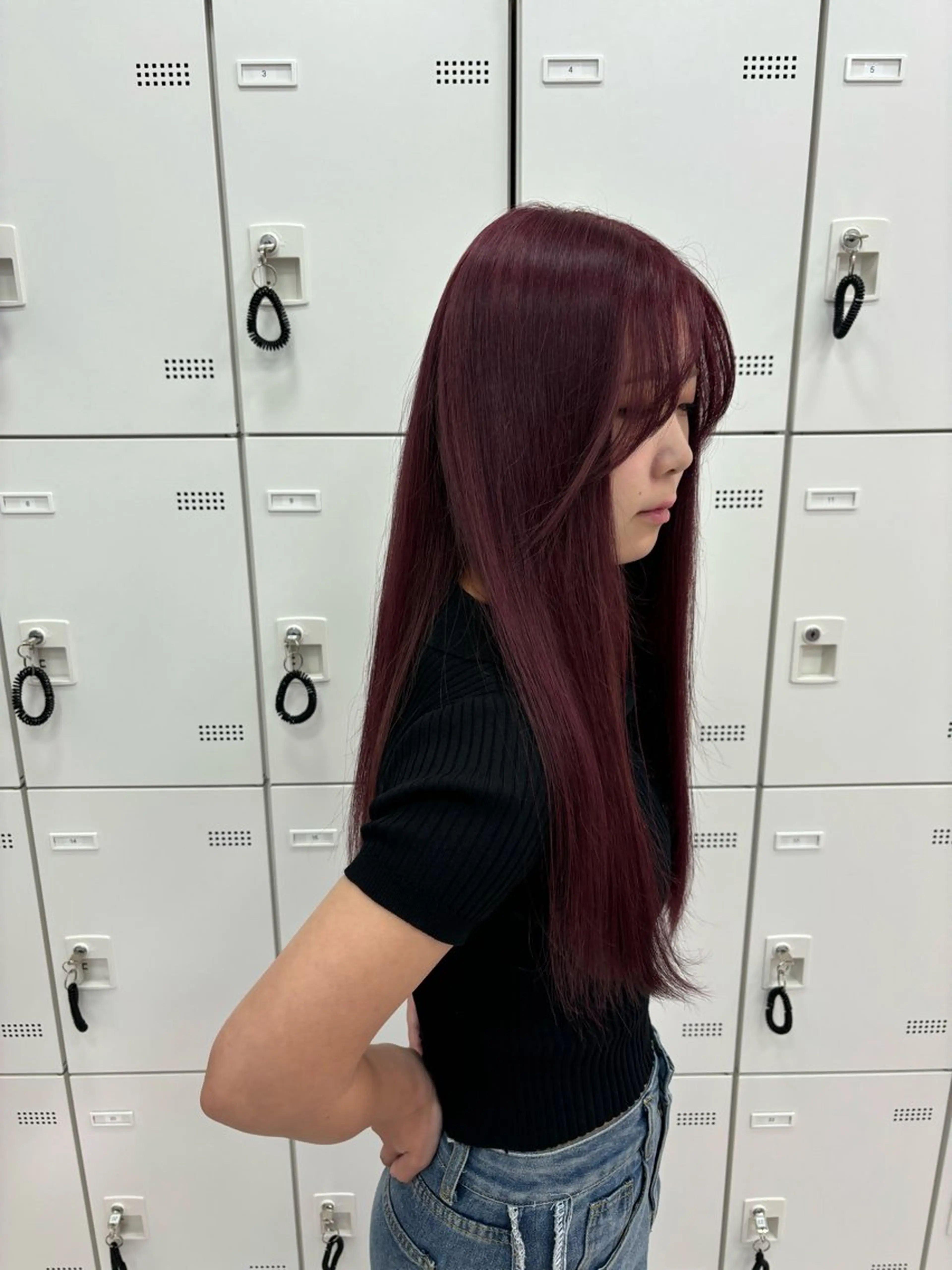 ロング カラー ヘアカラー トリートメント ヘッドスパ ヘアセット 韓国レイヤー ハッシュカットのヘアスタイル