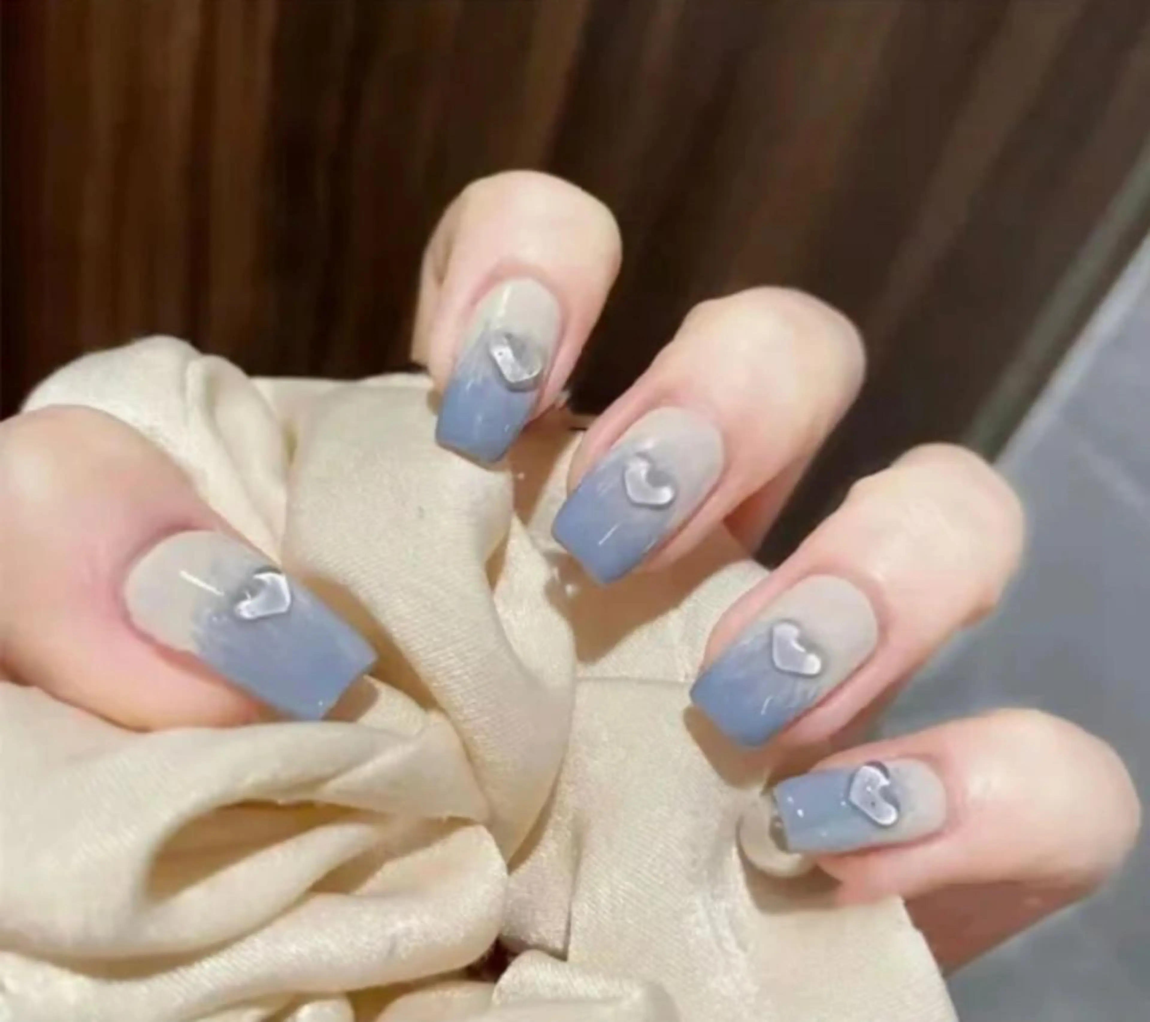ネイル ハンドネイル ハンドケア 🤩 Yuliaユリアのネイルデザイン