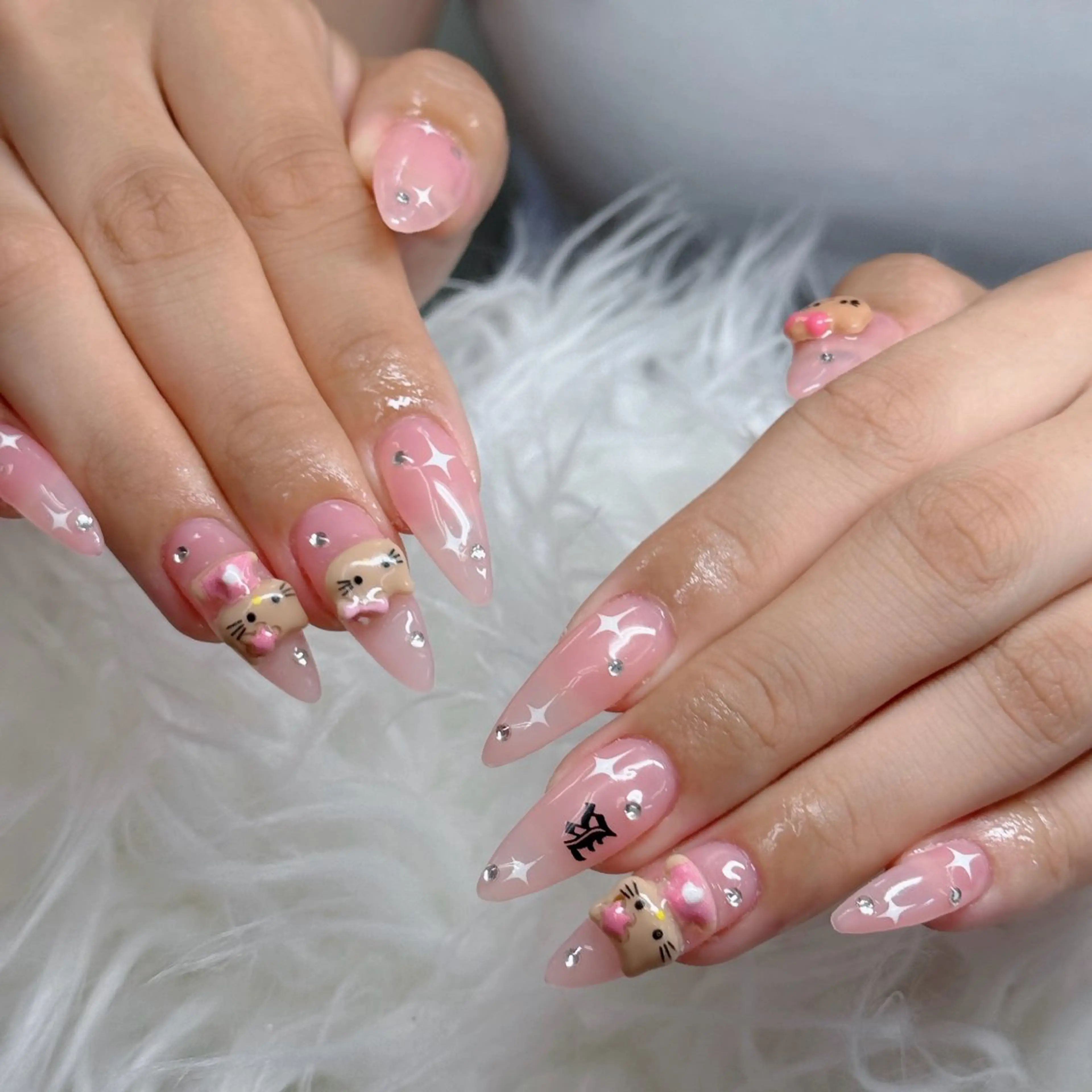 ネイル ロングネイル マグネットネイル リボン 夏ネイル スーパーロングネイル ハンドネイル Hani nailsalonのネイルデザイン