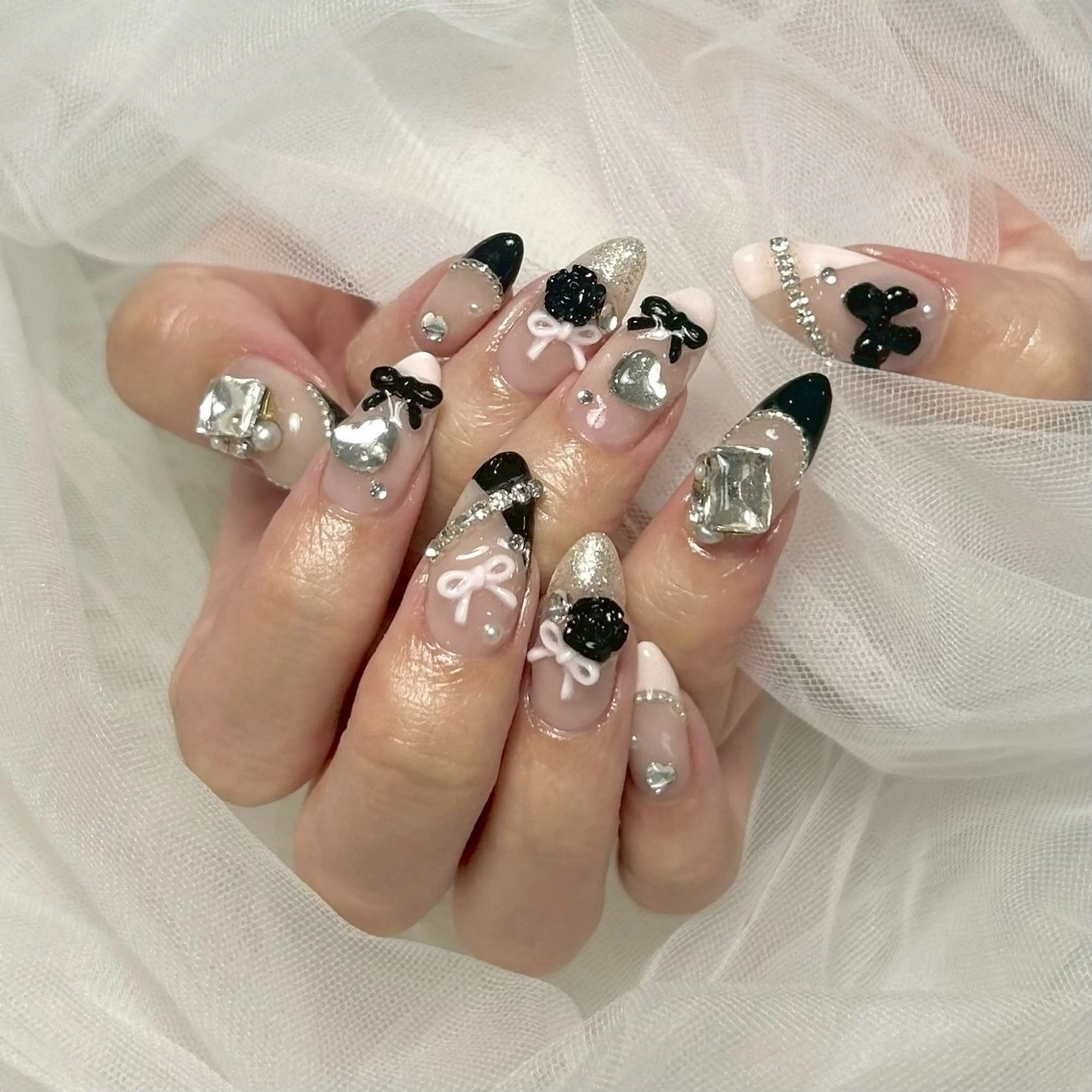 ネイル ハンドネイル 【パラジェル・フィルイン取扱店】EmaNail +kihakuya（エマネイル）天満橋店所属・EmaNail🎀 エマネイル天満橋店のネイルデザイン