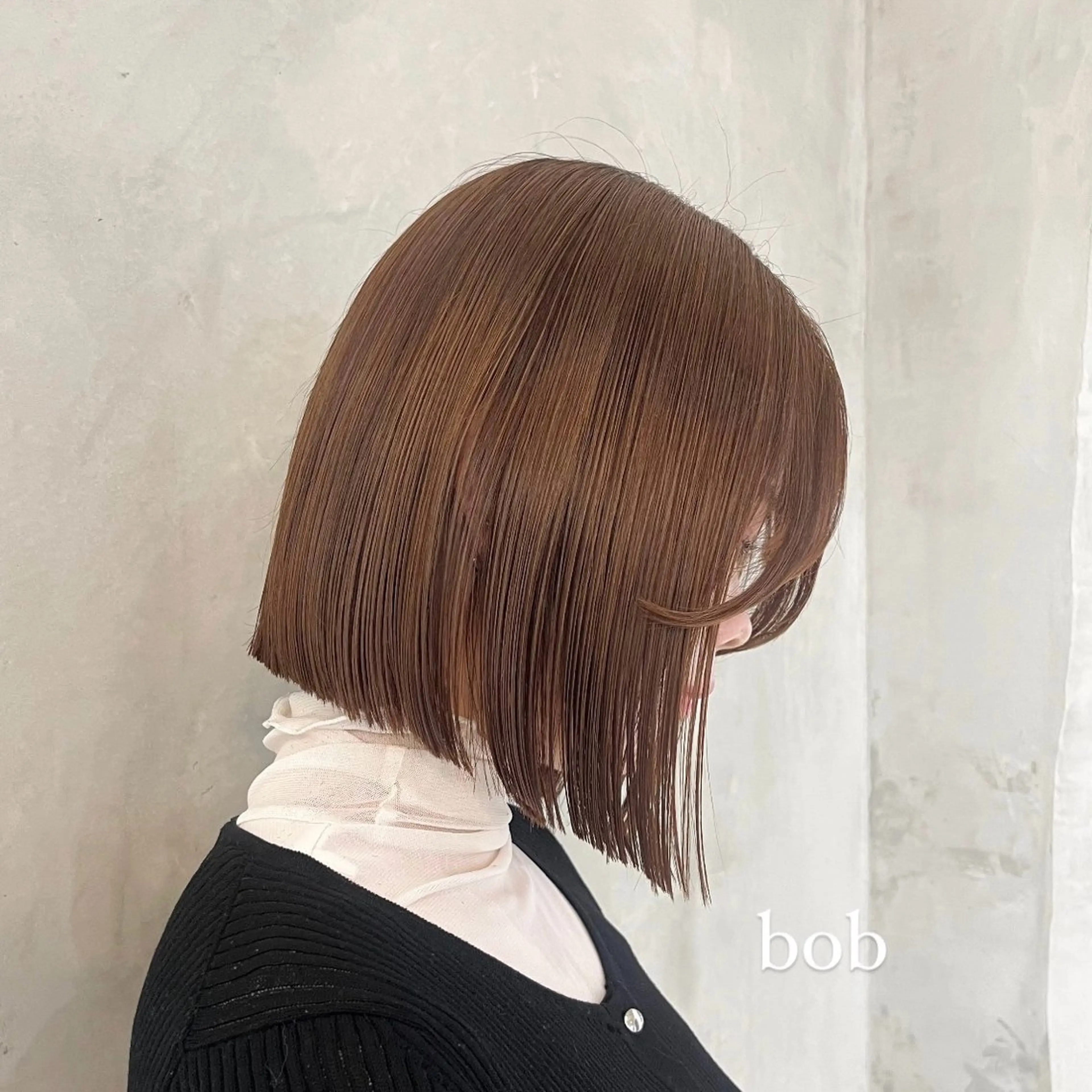 ミディアム カラー カット ヘアカラー トリートメント effect横浜所属・切りっぱなしボブ/ 艶カラー/綾莉のヘアスタイル