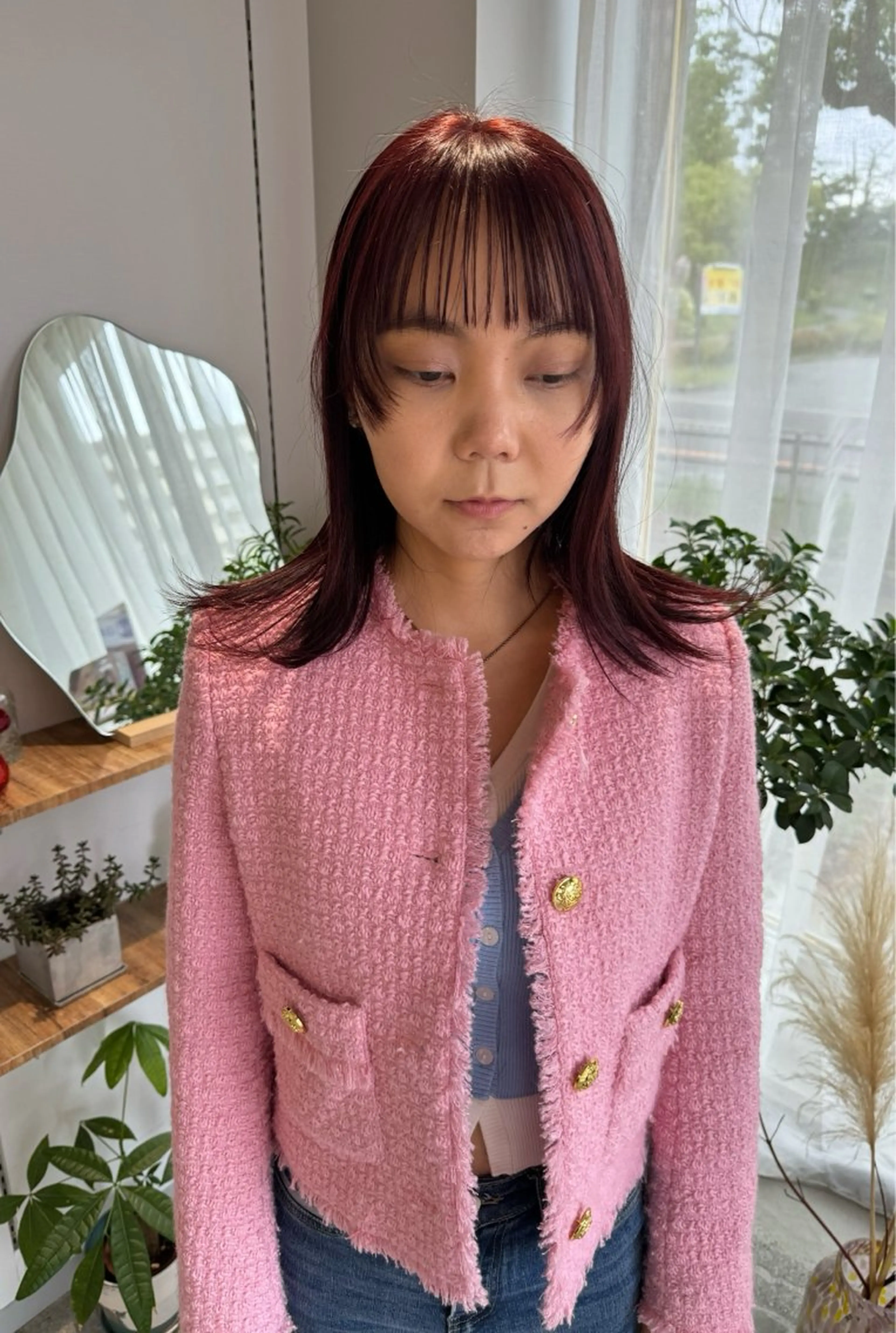 カラー まえだ にちかのヘアスタイル