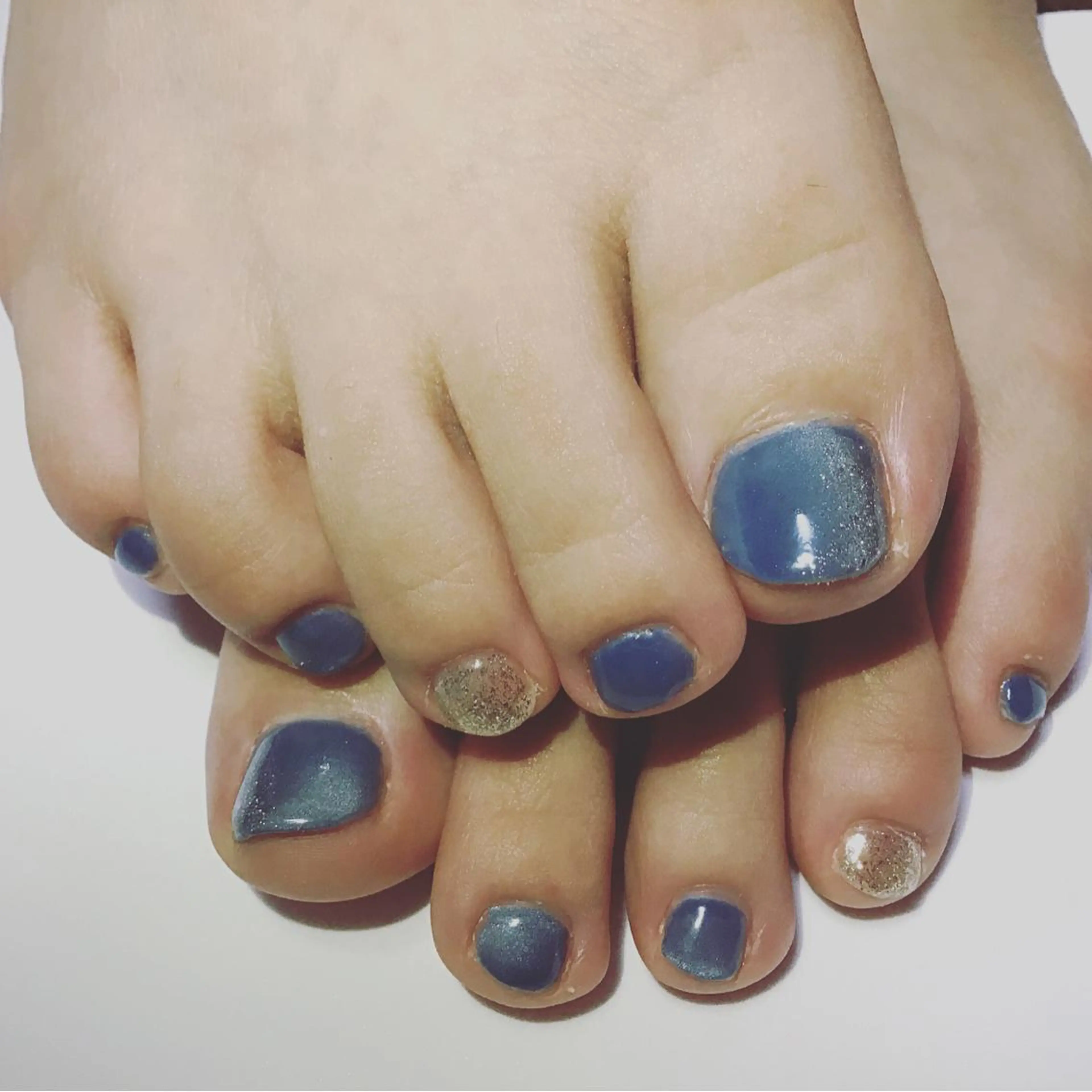 ネイル ラメ(グリッター) マグネットネイル フットネイル gui amichantoco所属・gui amichanのネイルデザイン