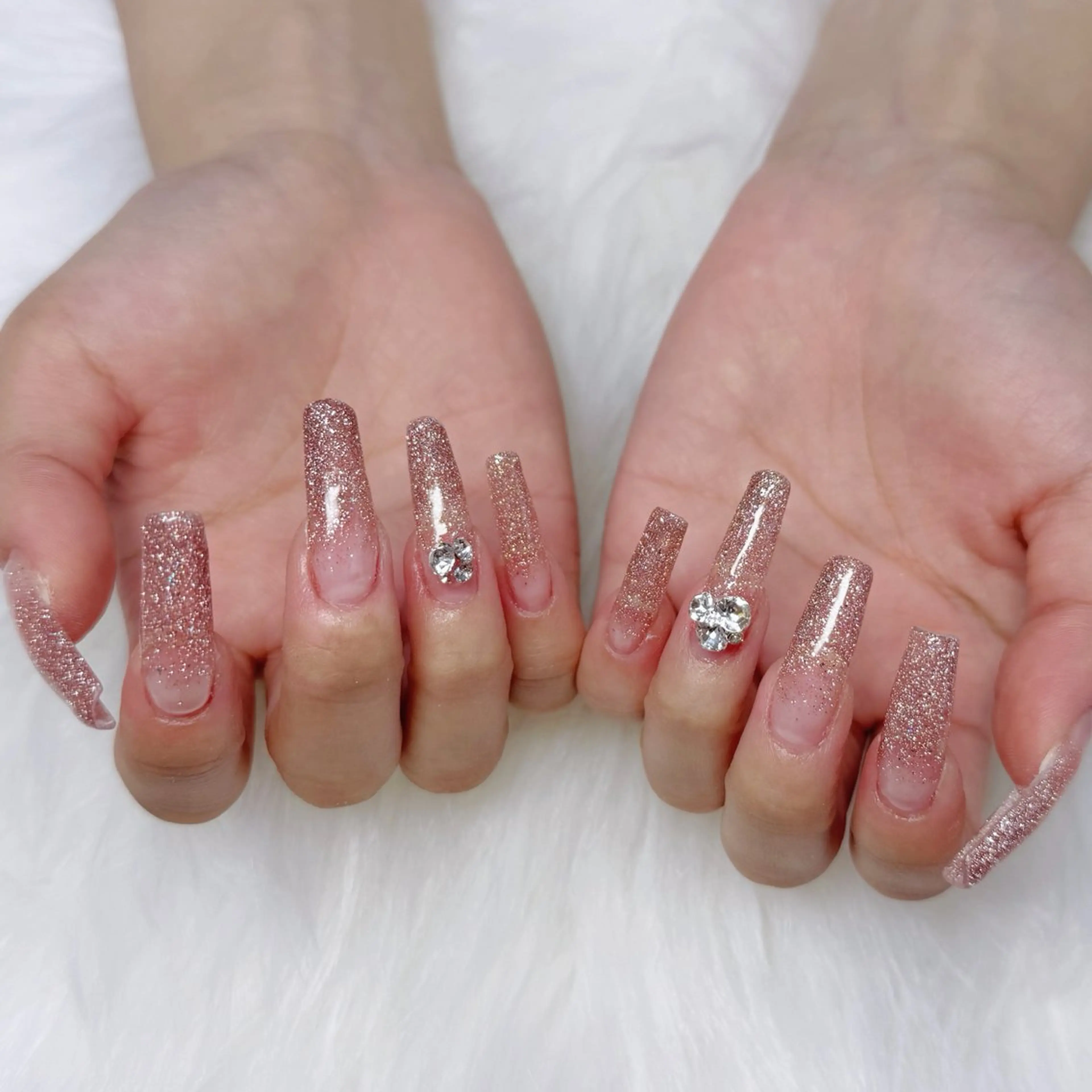 ネイル ハンドネイル ハンドケア 🎀うかん 🎀チップ長さ出しのネイルデザイン
