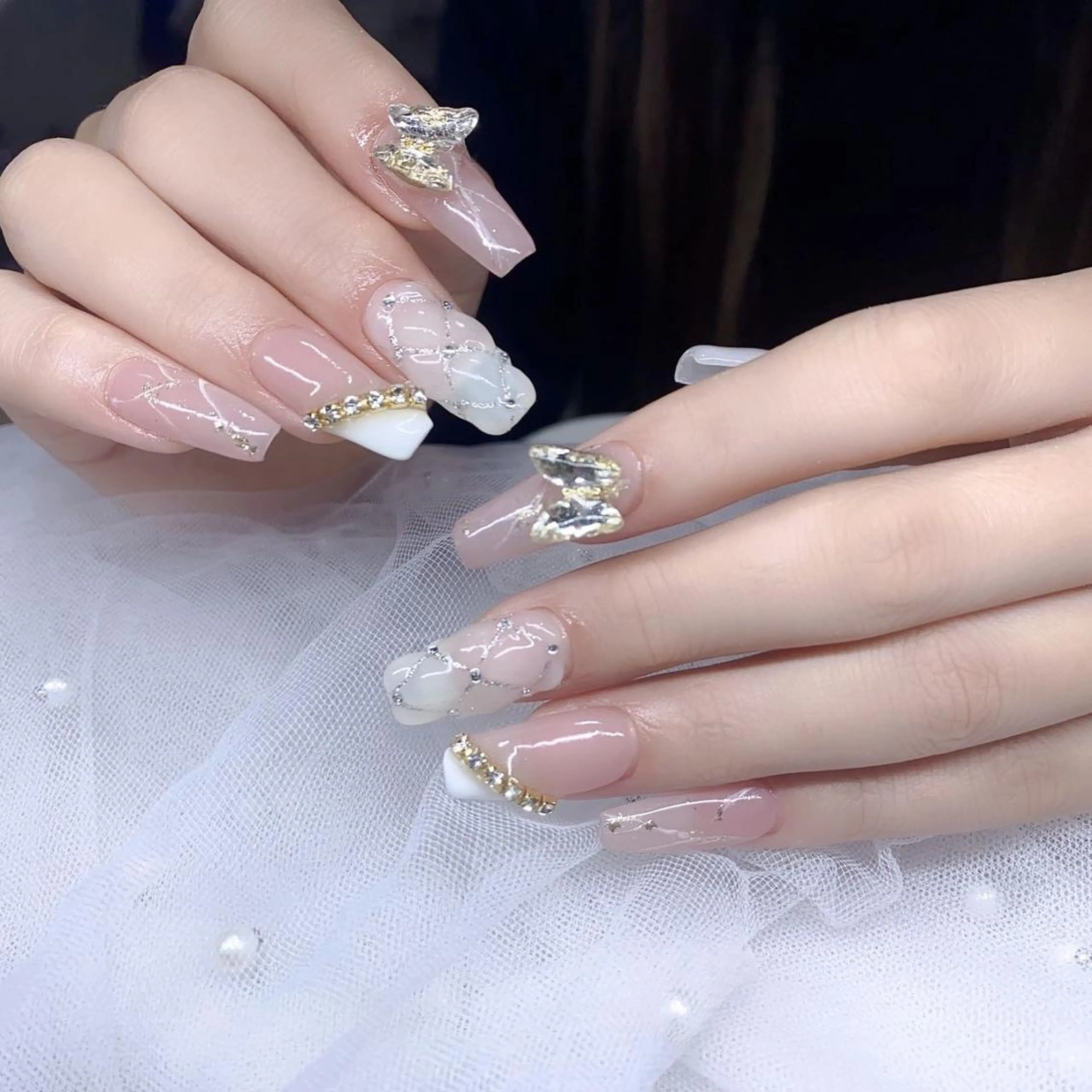 ネイル Queens みなみのネイルデザイン