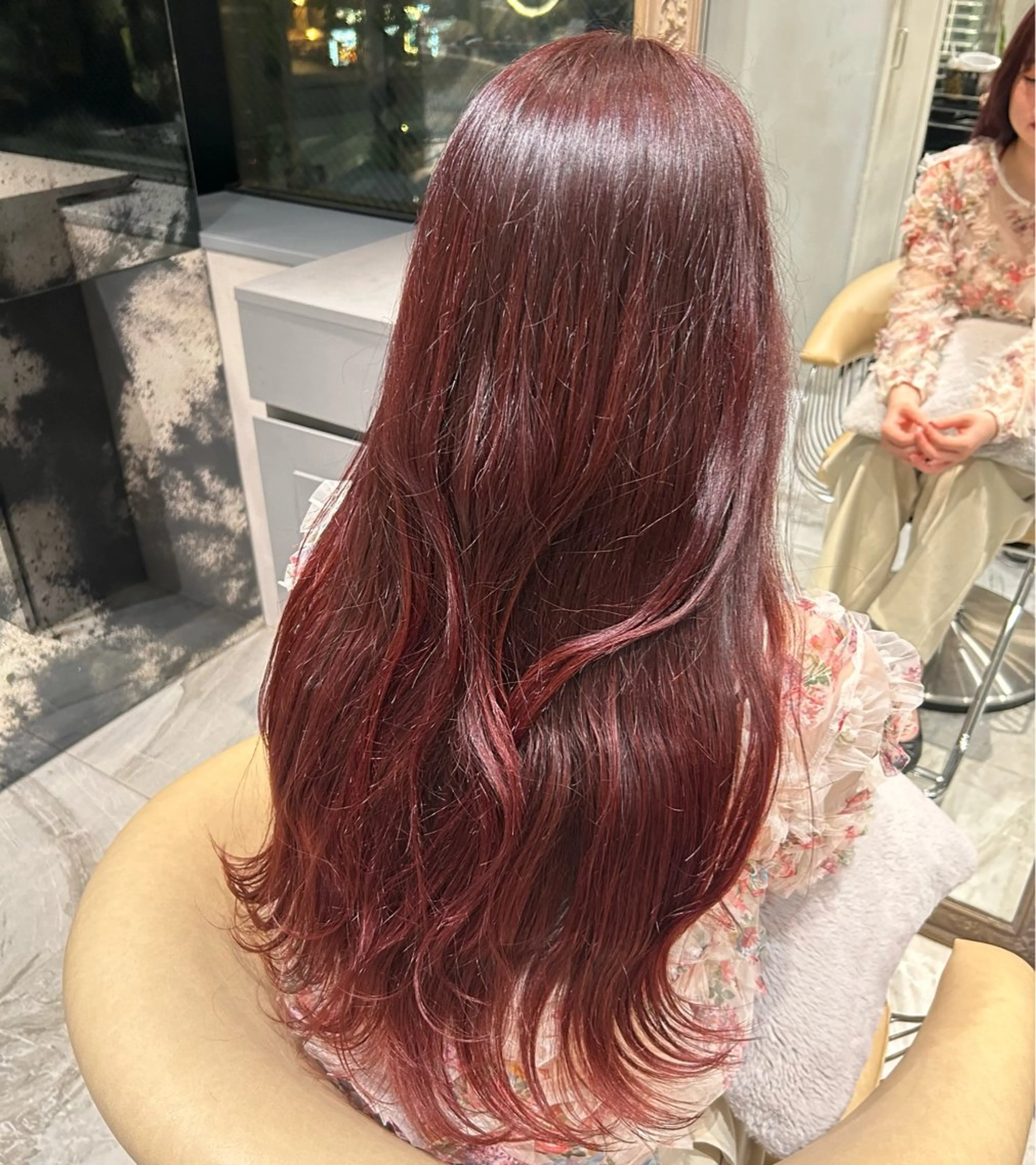 ロング カラー ブリーチで叶える透明 感カラーTakeruのヘアスタイル