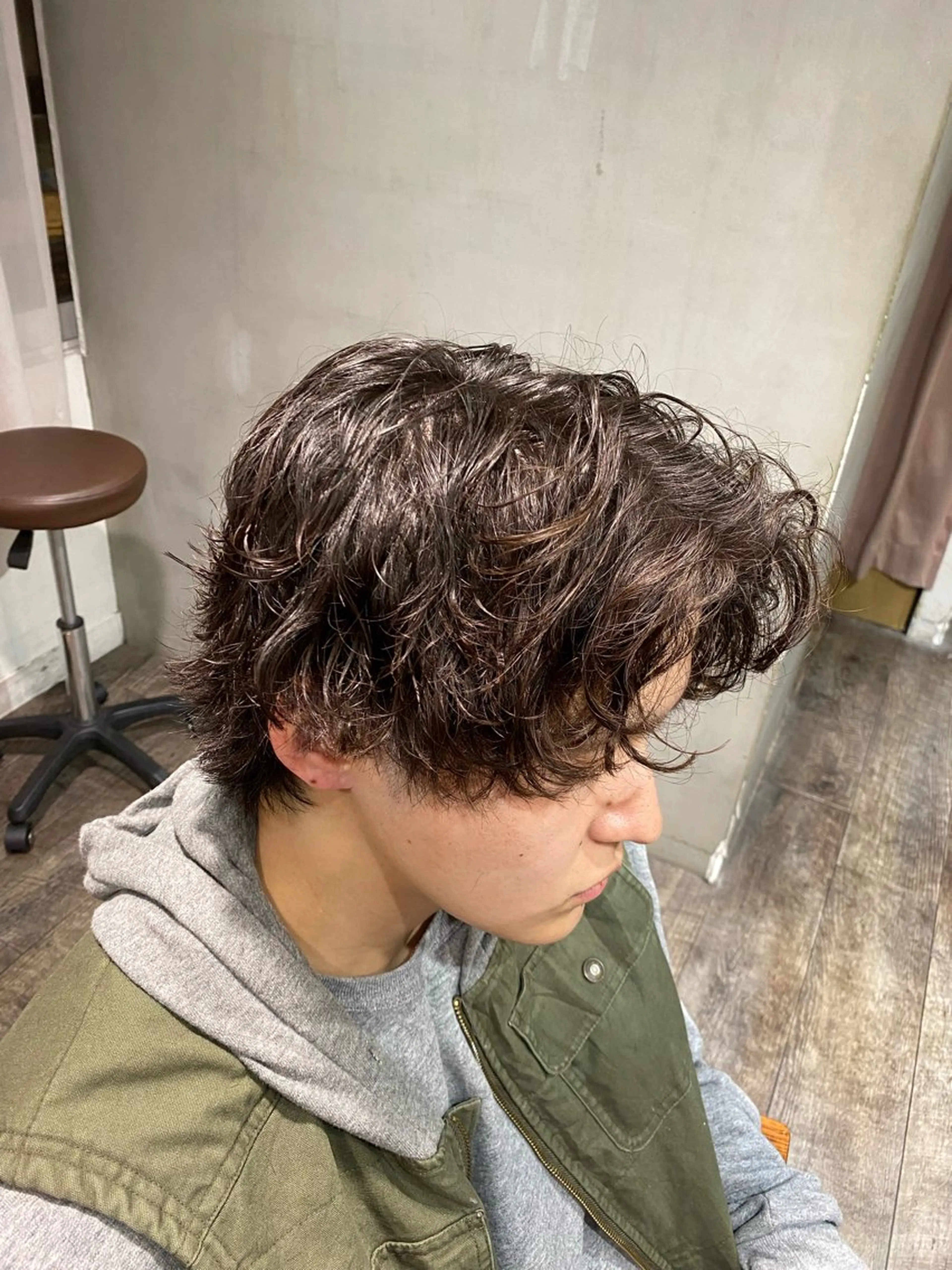 ショート パーマ メンズ カット パーマ 江﨑 翔のヘアスタイル