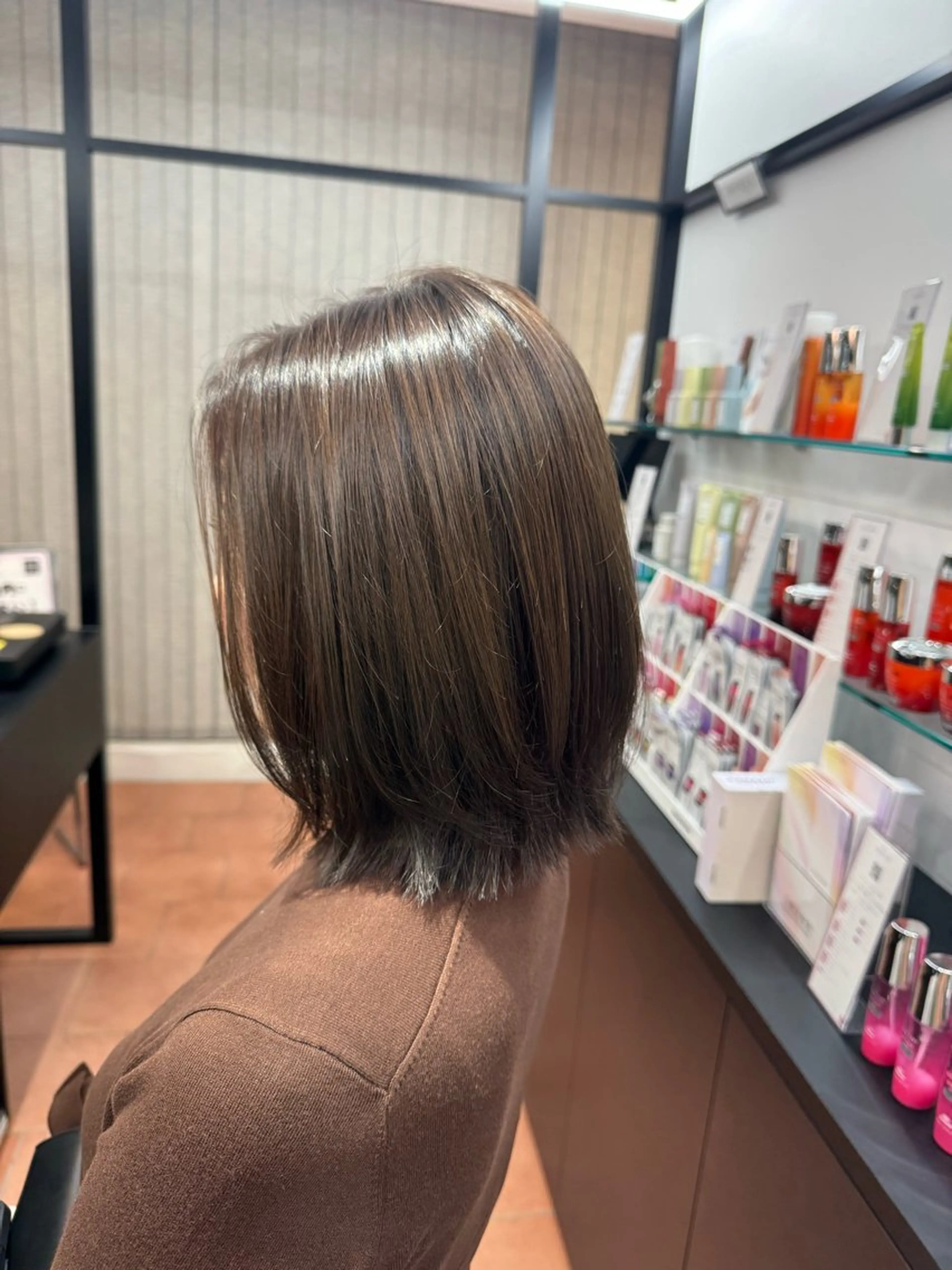 ミディアム カット ヘアカラー M.SLASH センター北所属・山内 七鐘のヘアスタイル