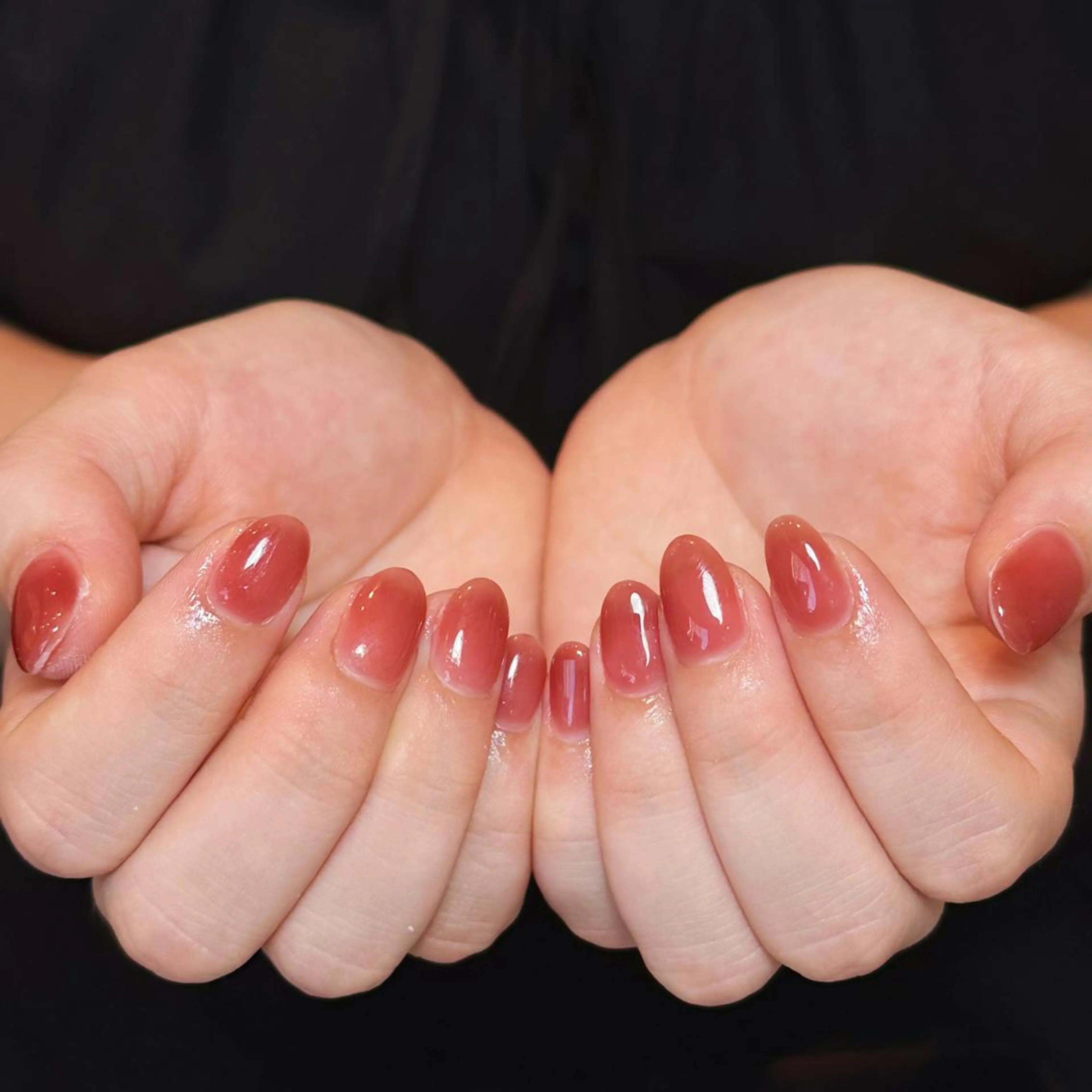 ネイル アートネイル オーロラネイル ガーリー キラキラネイル 韓国ネイル ハンドネイル DIAMOND 💅のネイルデザイン